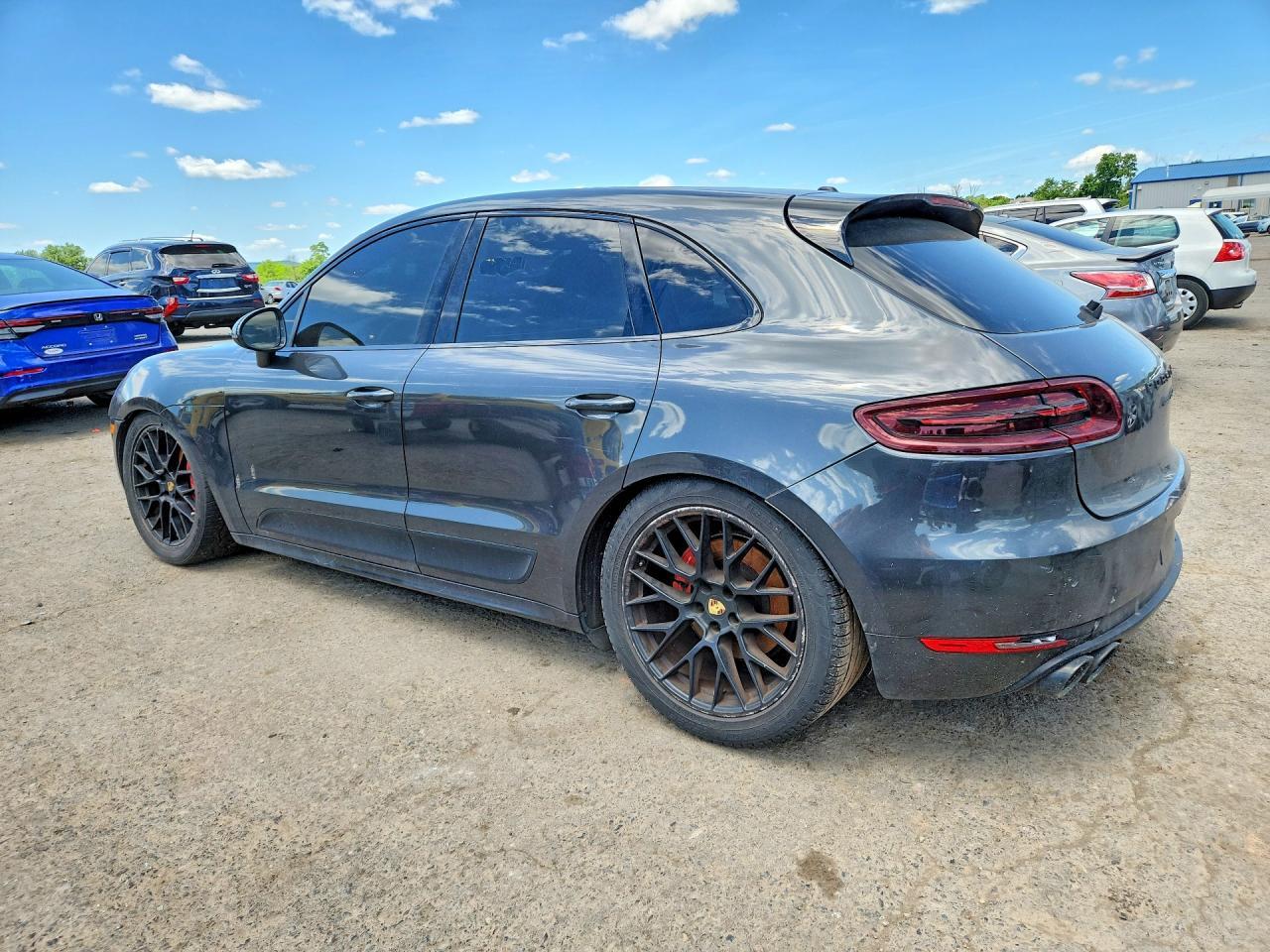2017 Porsche Macan, Gts
