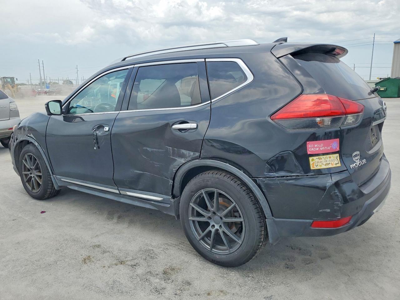 2017 Nissan Rogue, SL