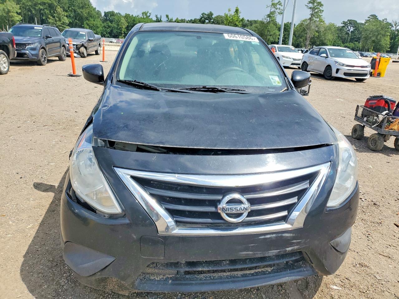 2019 Nissan Versa, SV