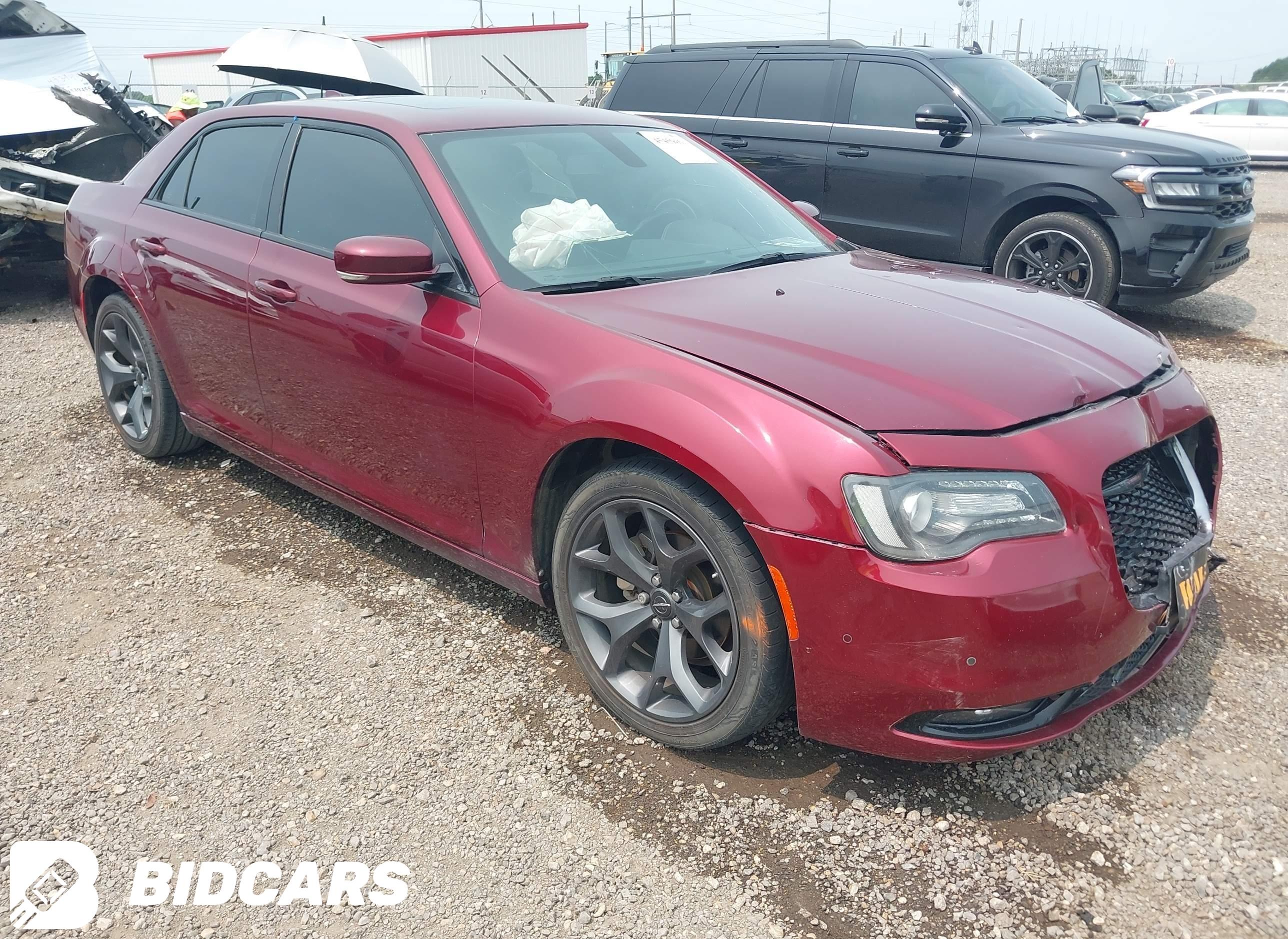 2022 Chrysler 300, S