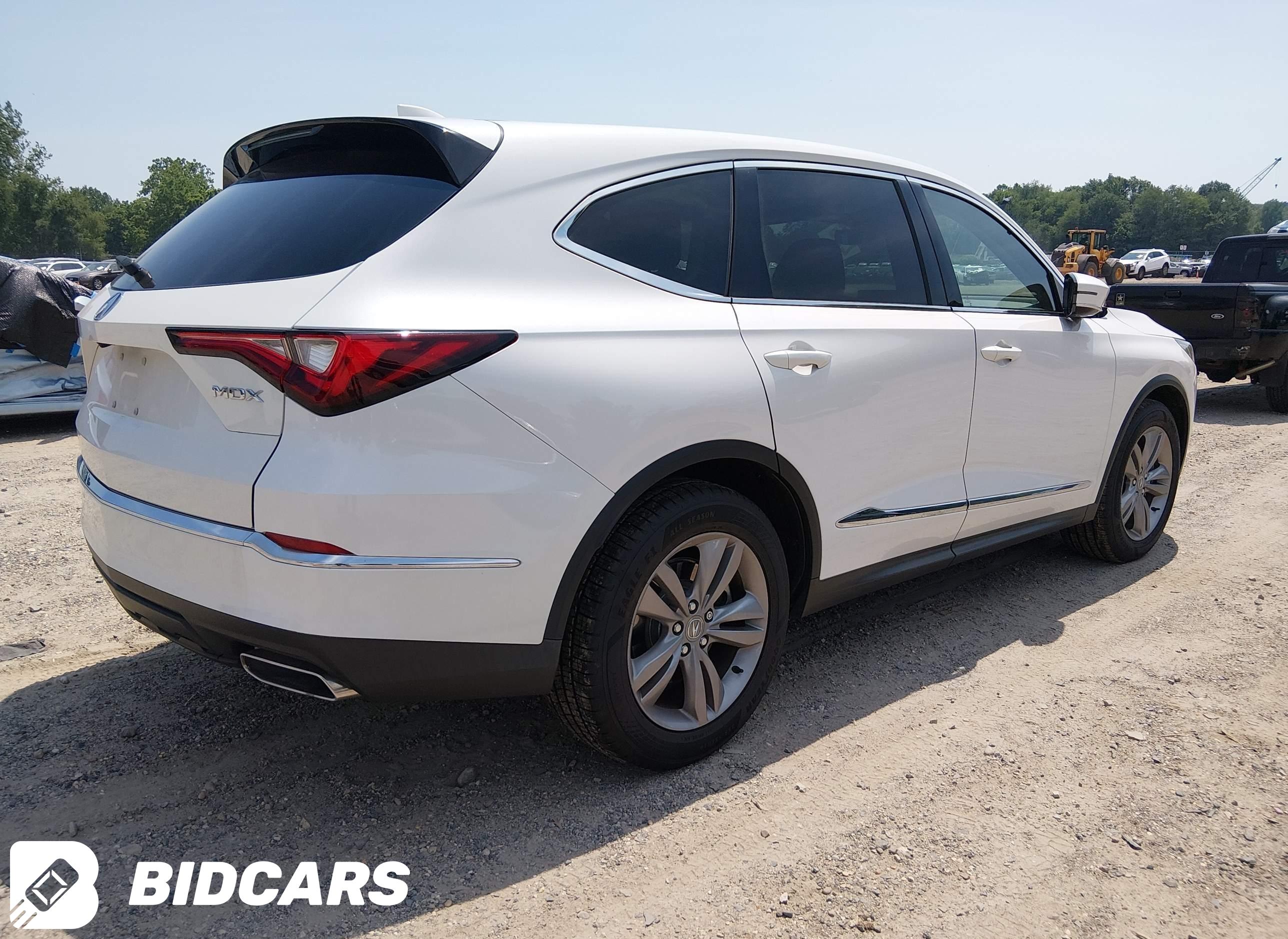 2023 Acura MDX, Standard