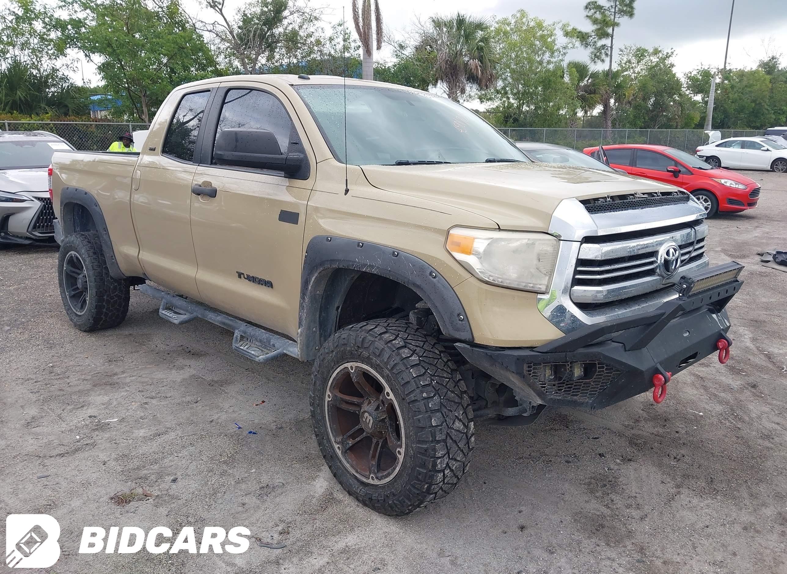 2017 Toyota Tundra, Sr5 5.7L V8