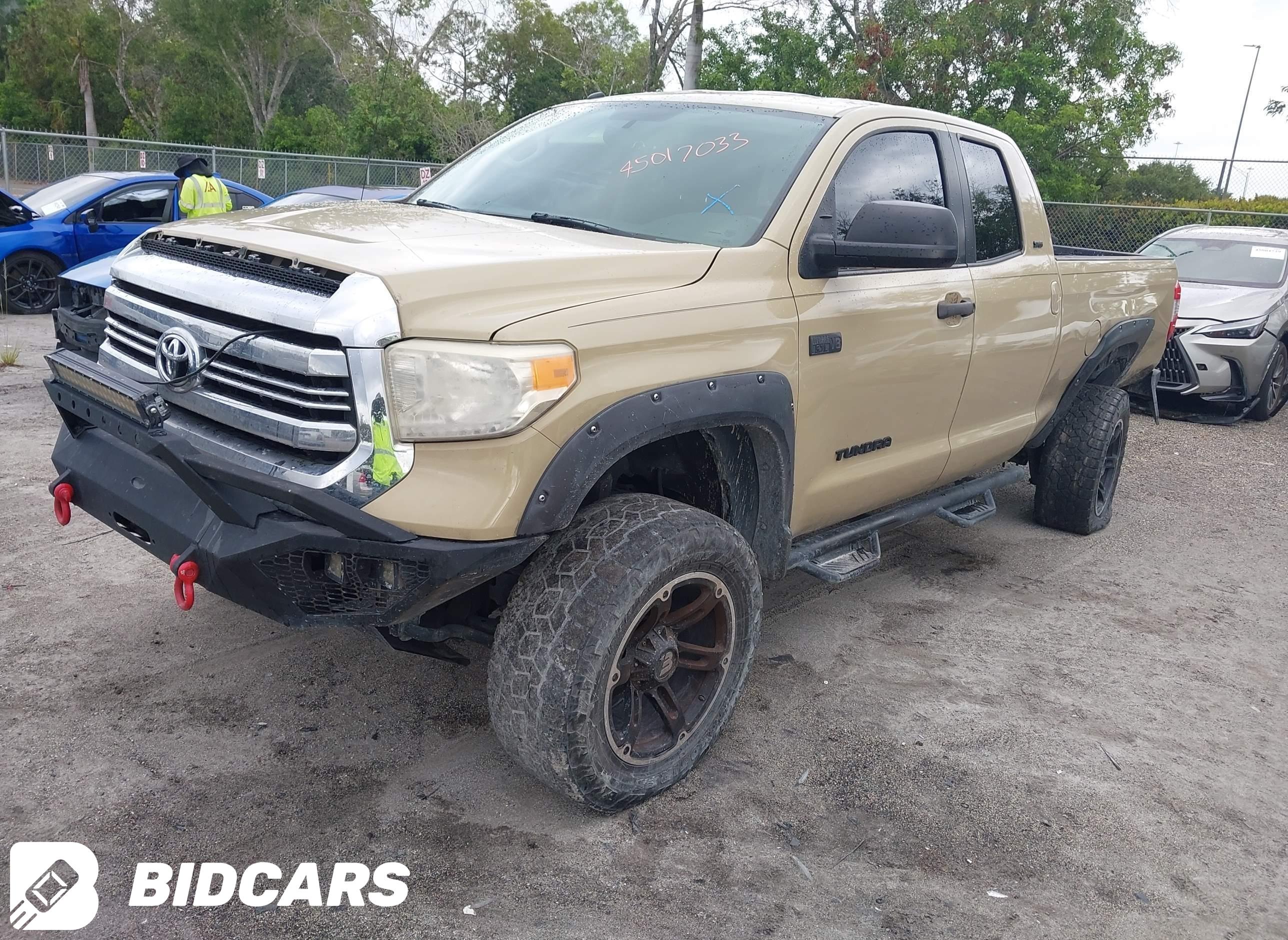 2017 Toyota Tundra, Sr5 5.7L V8