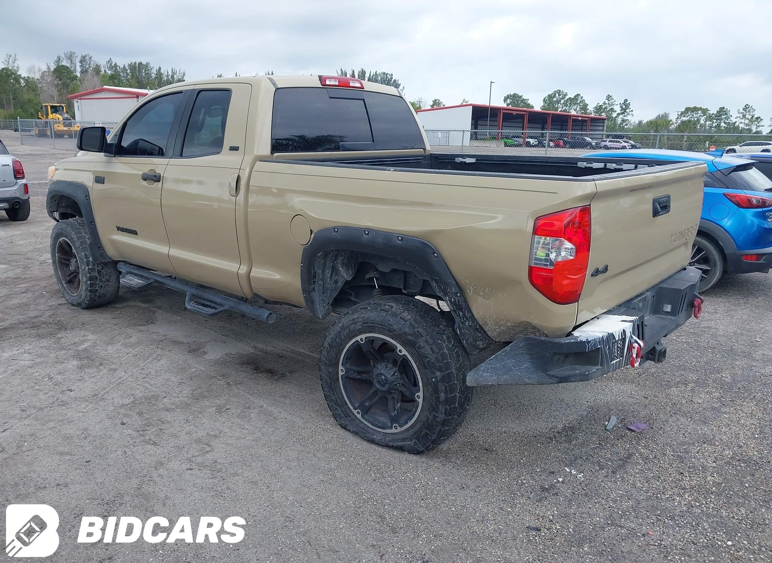 2017 Toyota Tundra, Sr5 5.7L V8
