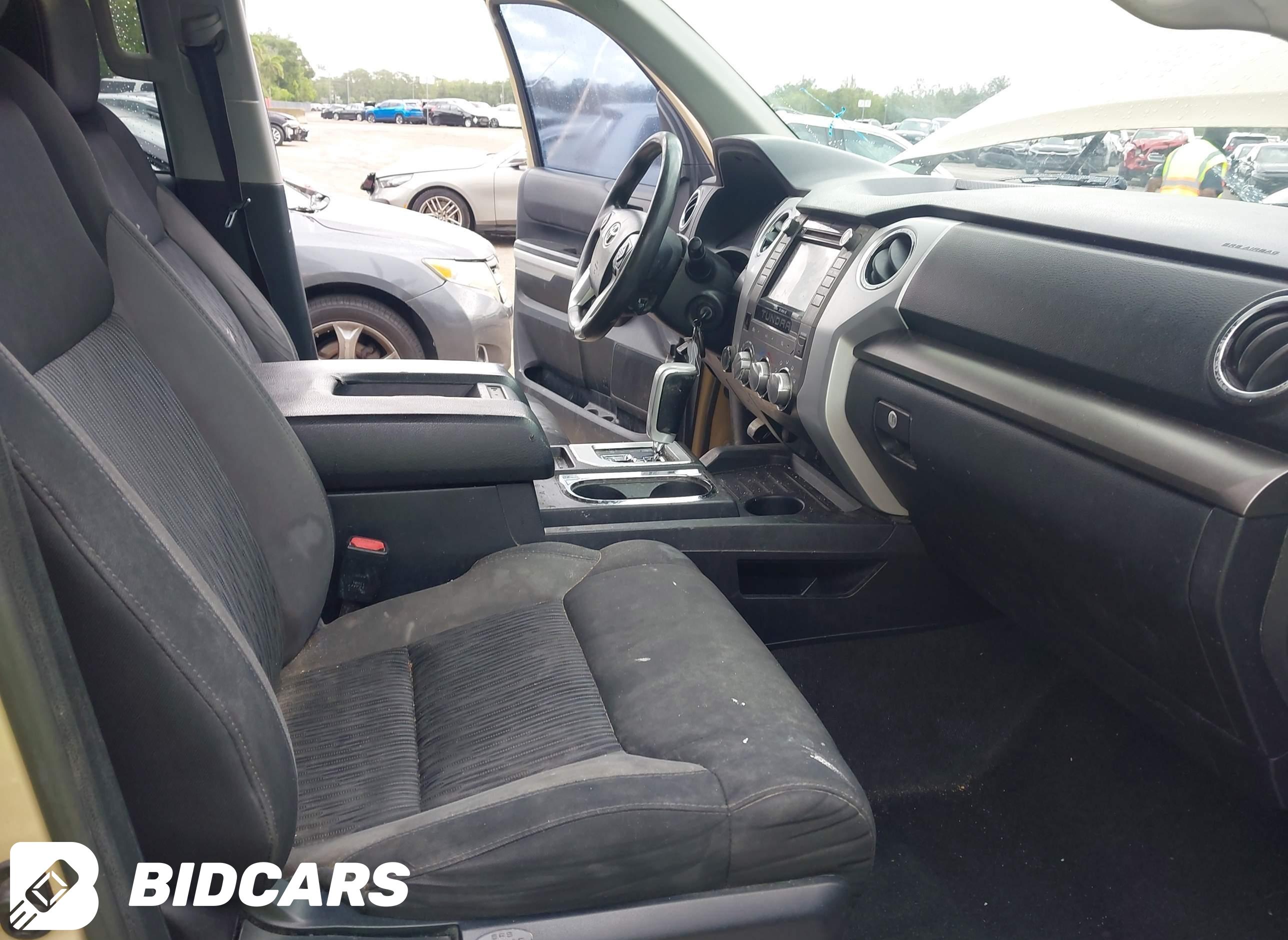 2017 Toyota Tundra, Sr5 5.7L V8