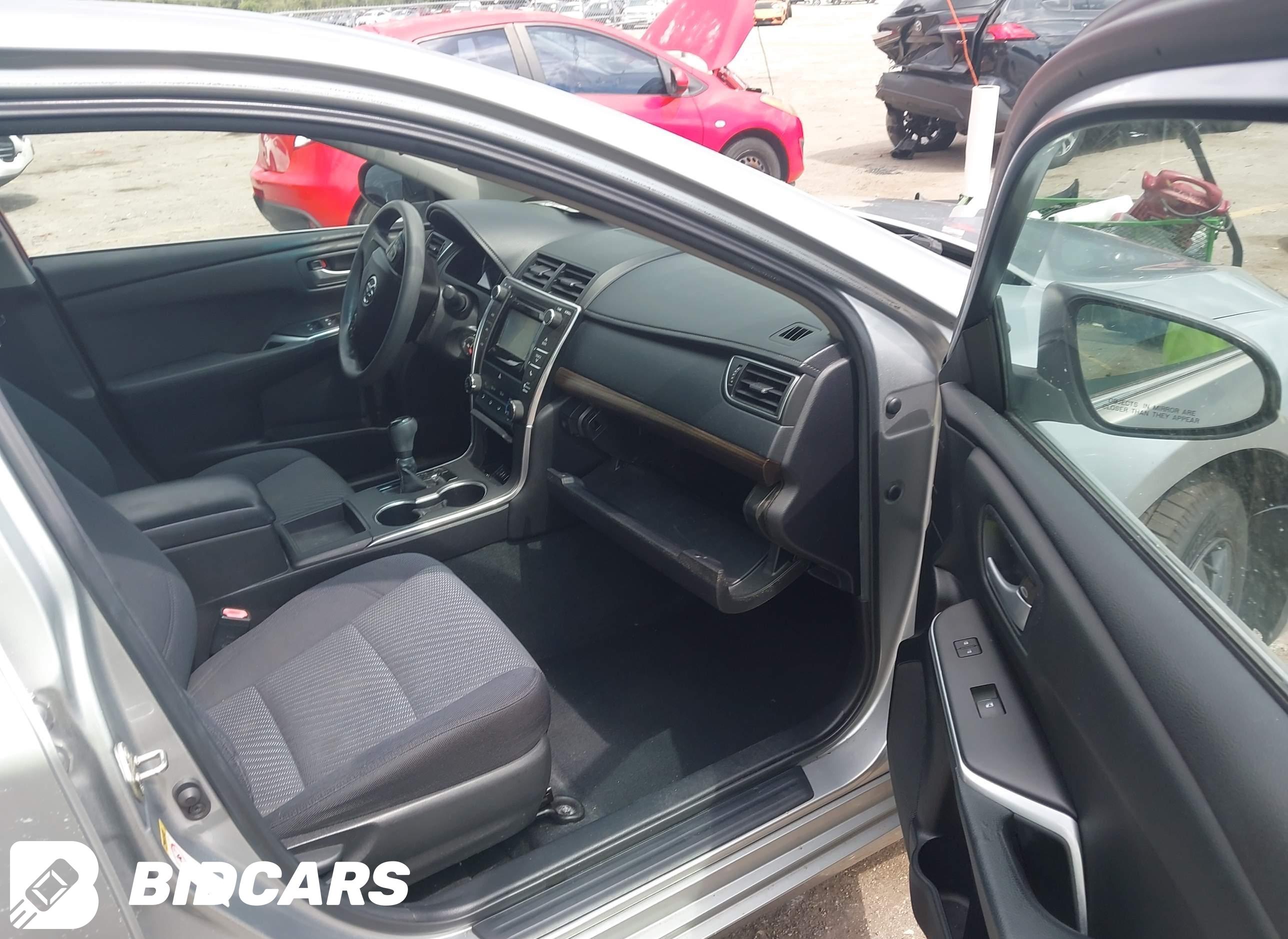 2015 Toyota Camry, LE