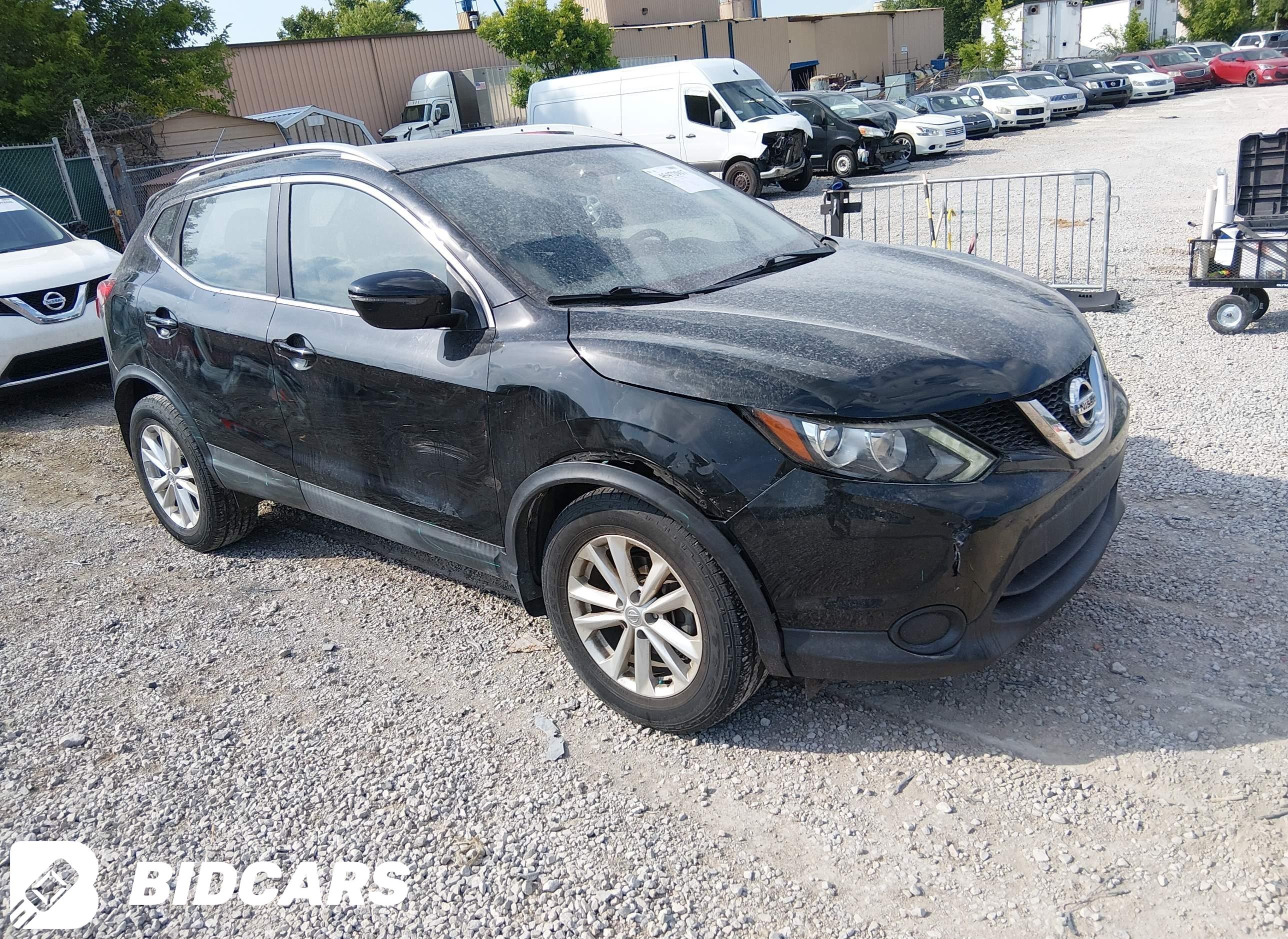 2017 Nissan Rogue, Sport SV