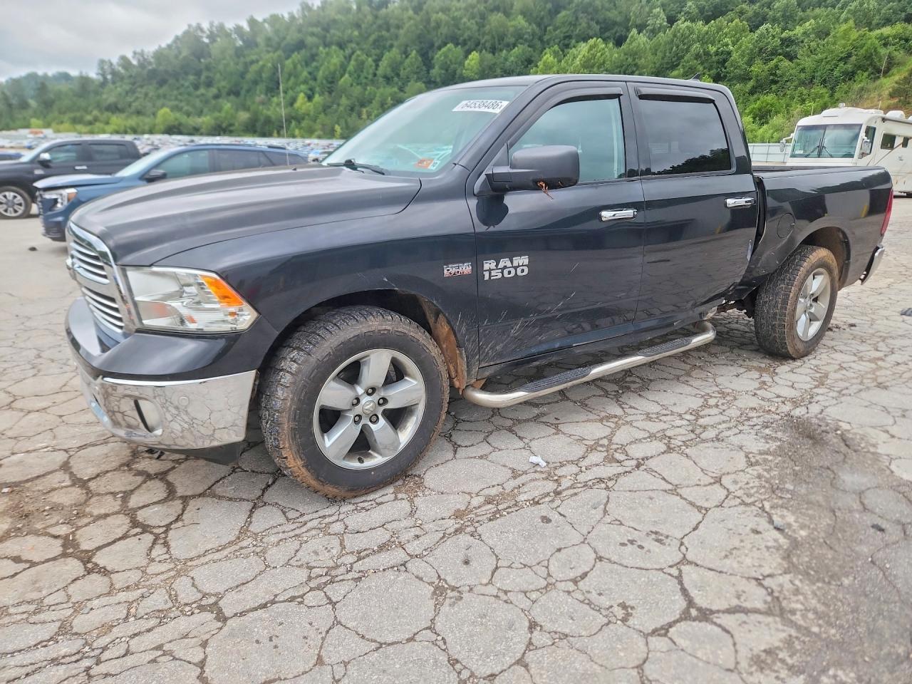 2016 RAM 1500, Slt