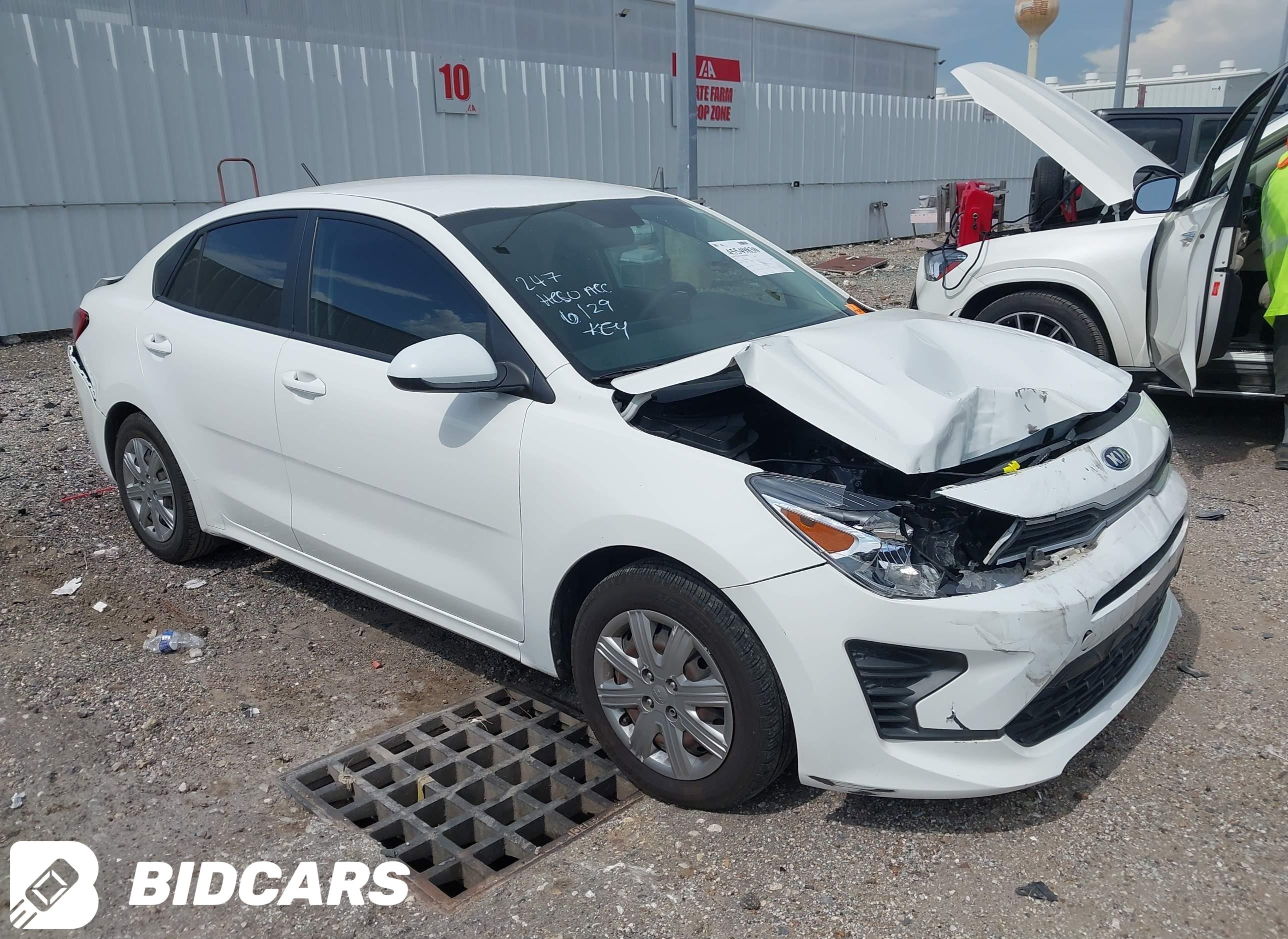 2021 KIA Rio, S