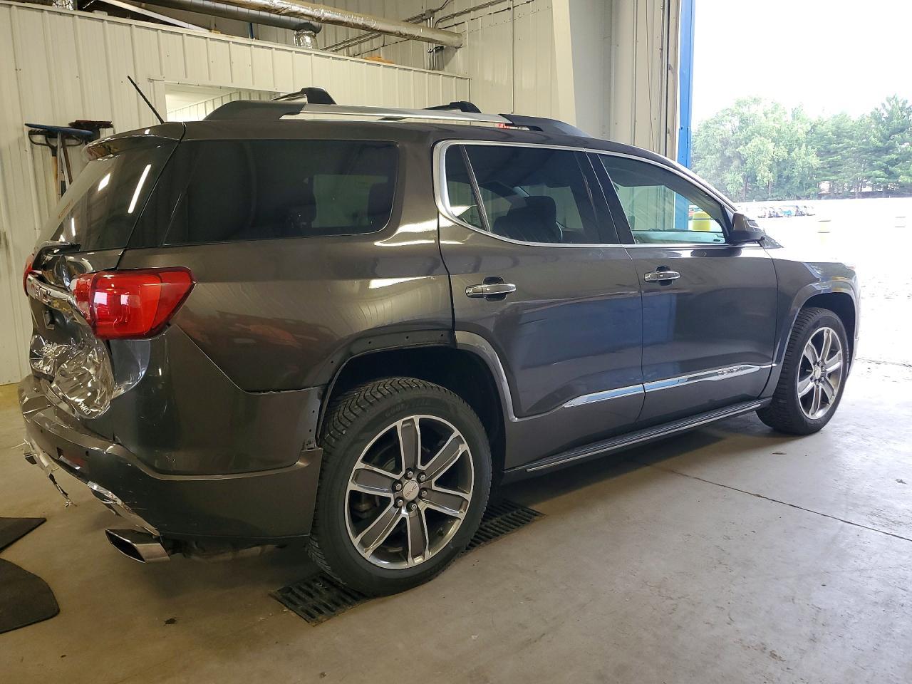 2019 GMC Acadia, Denali