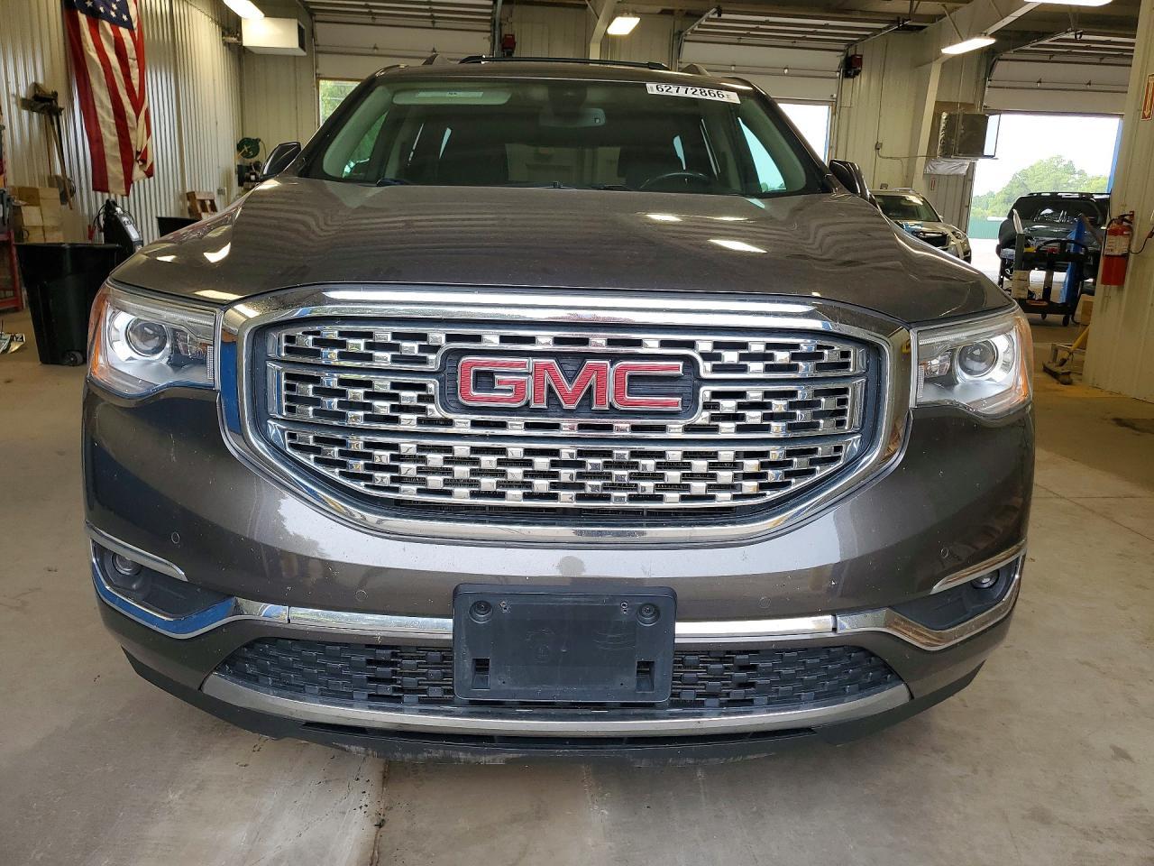 2019 GMC Acadia, Denali
