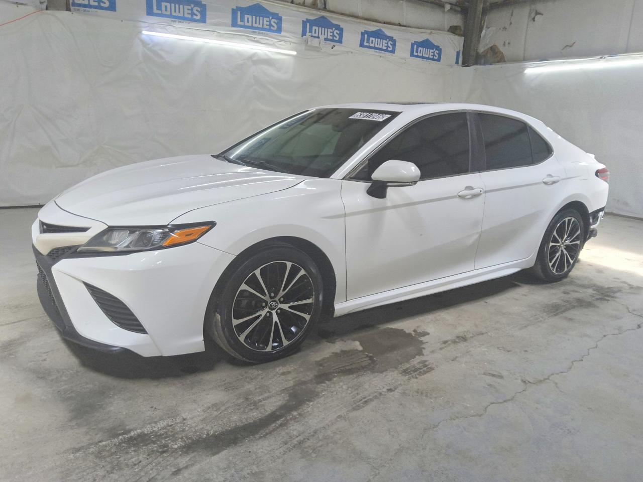 2018 Toyota Camry, SE