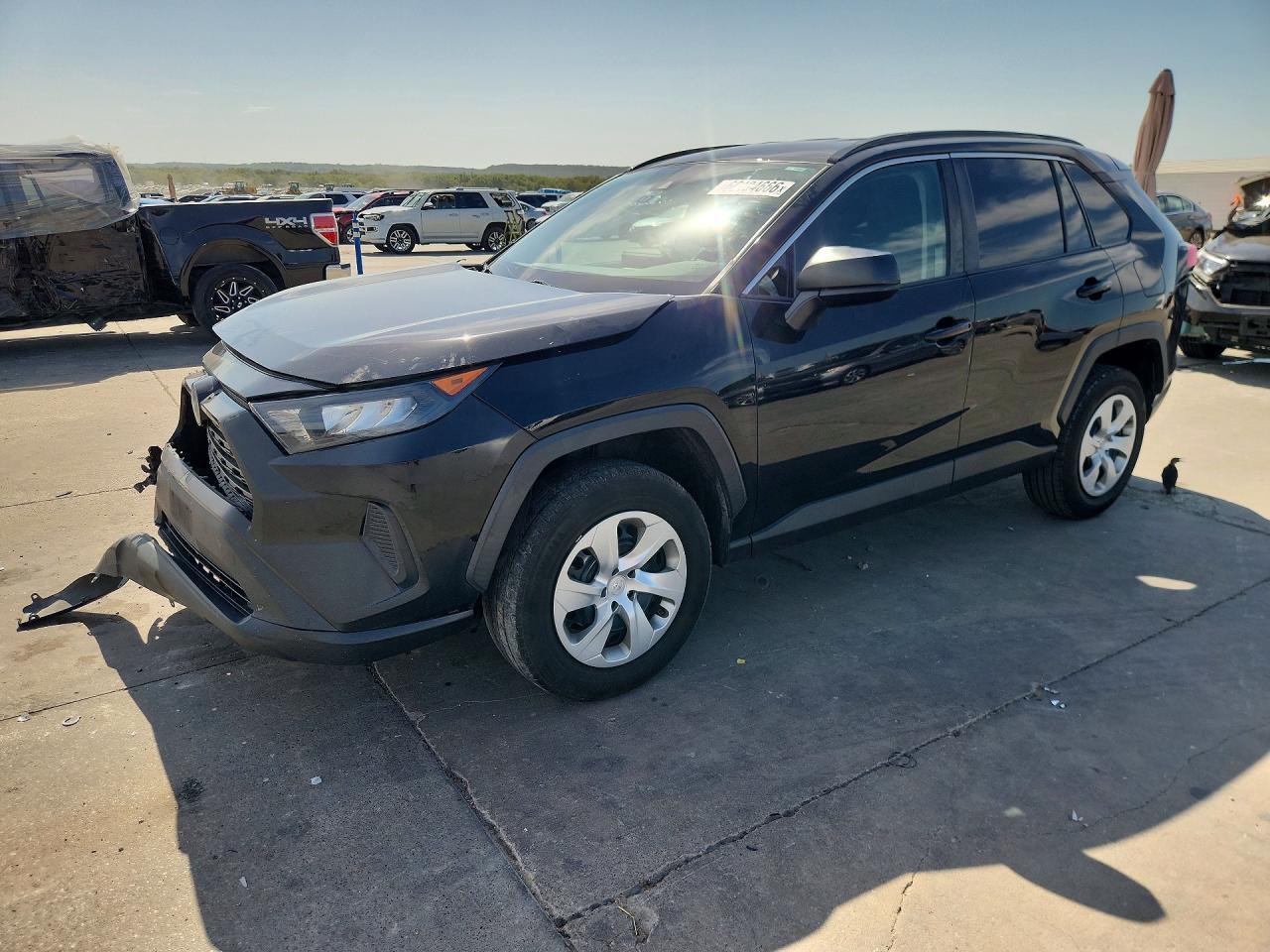 2021 Toyota RAV4, LE