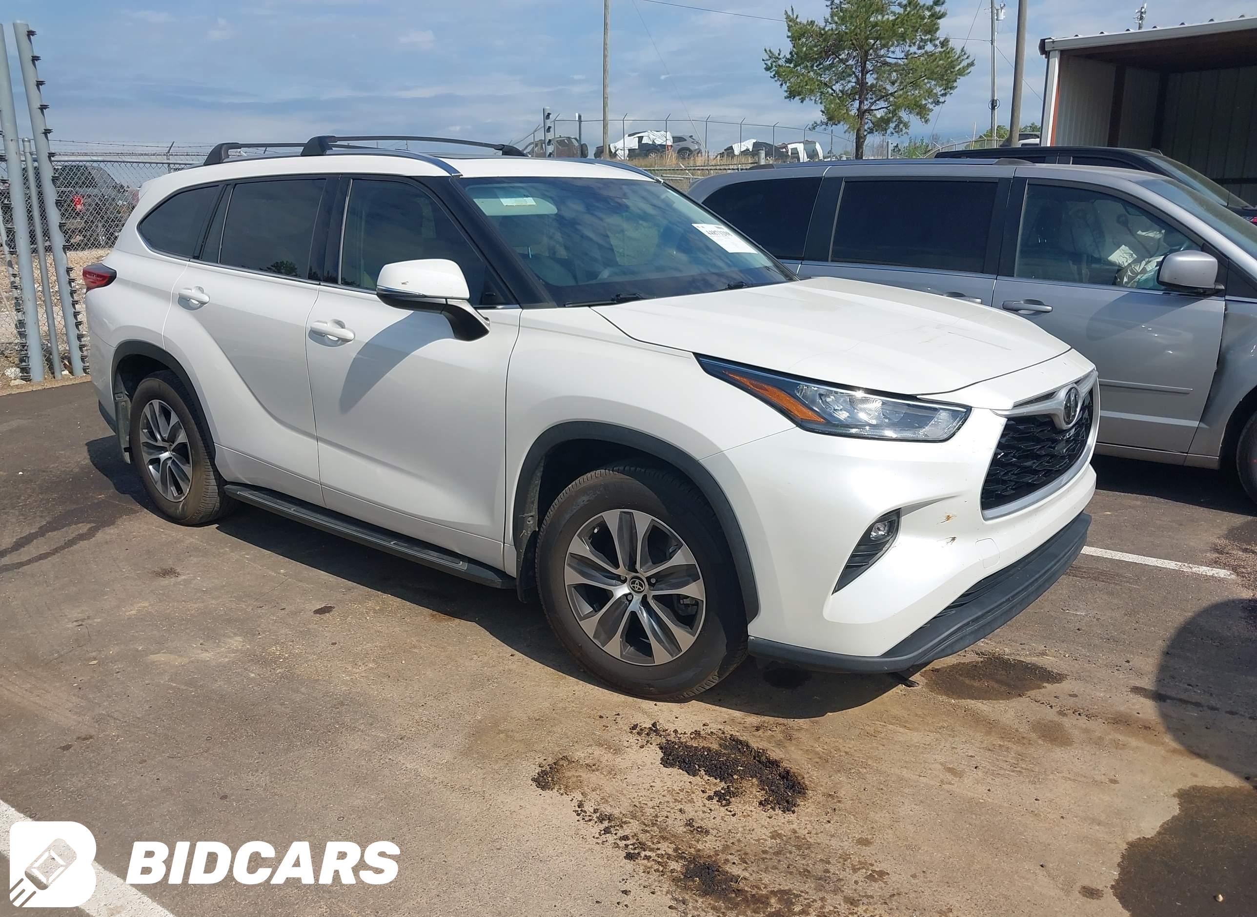 2020 Toyota Highlander, Xle