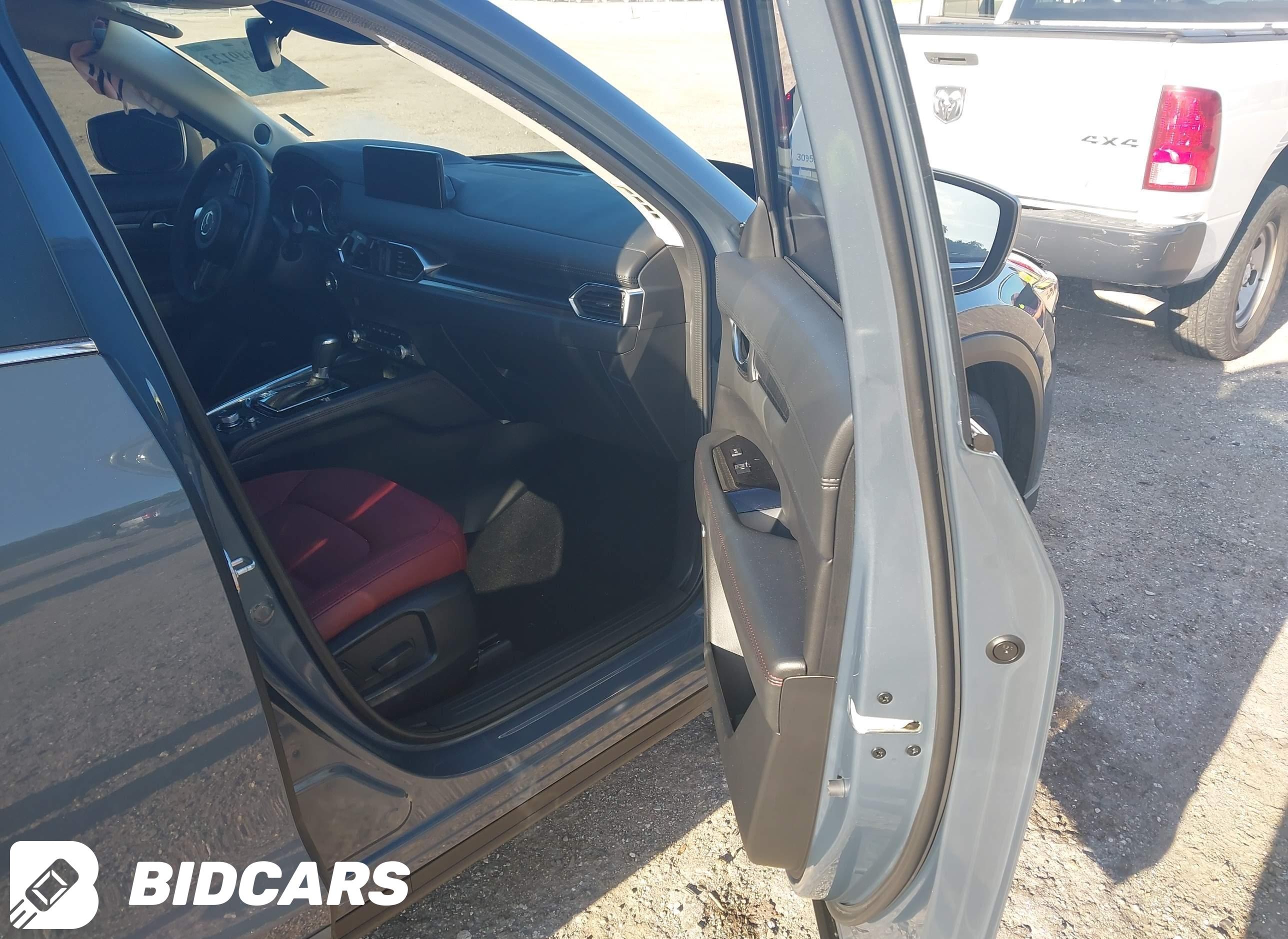 2023 Mazda CX-5, 2.5 S Carbon...