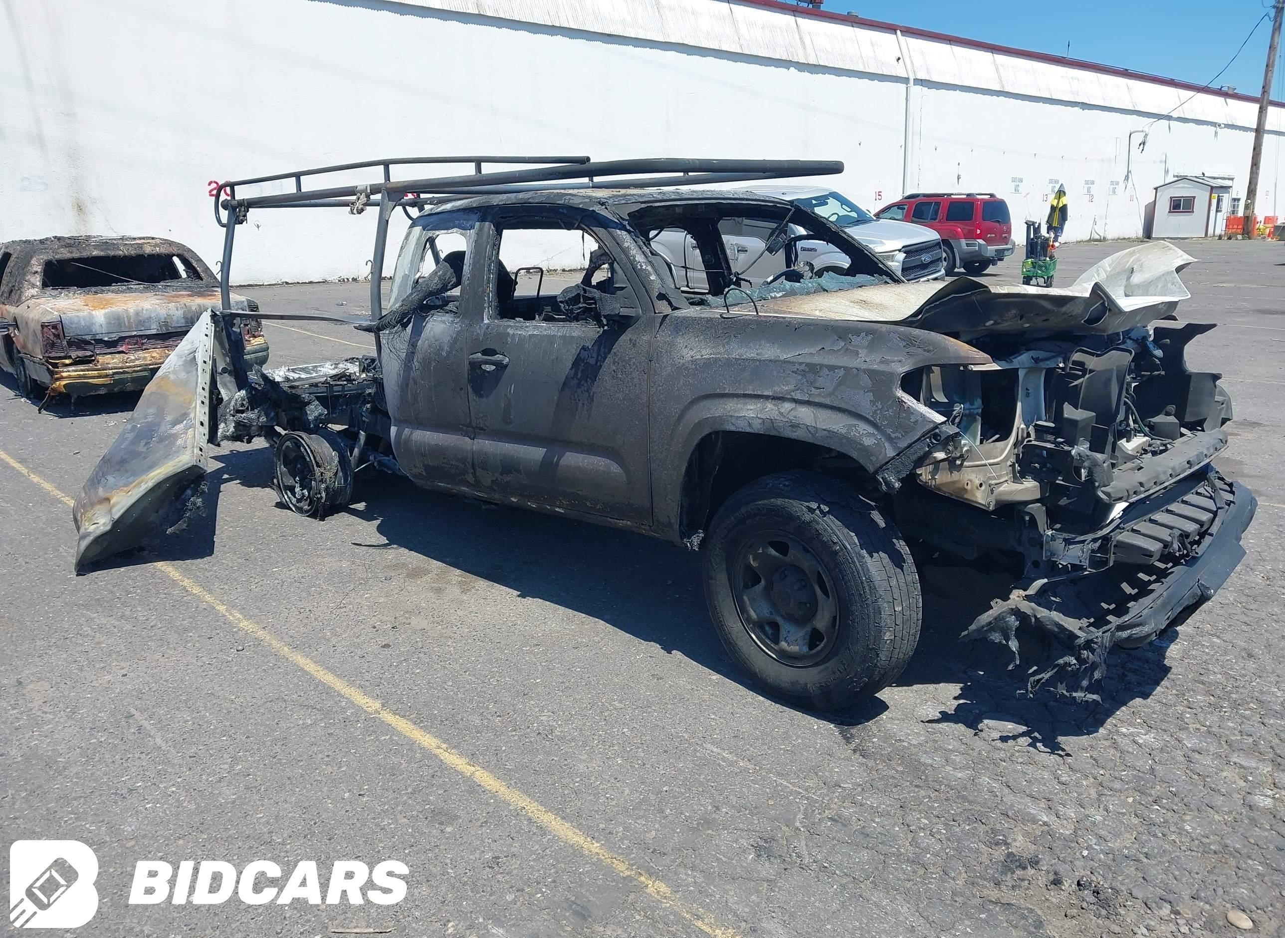 2019 Toyota Tacoma, SR