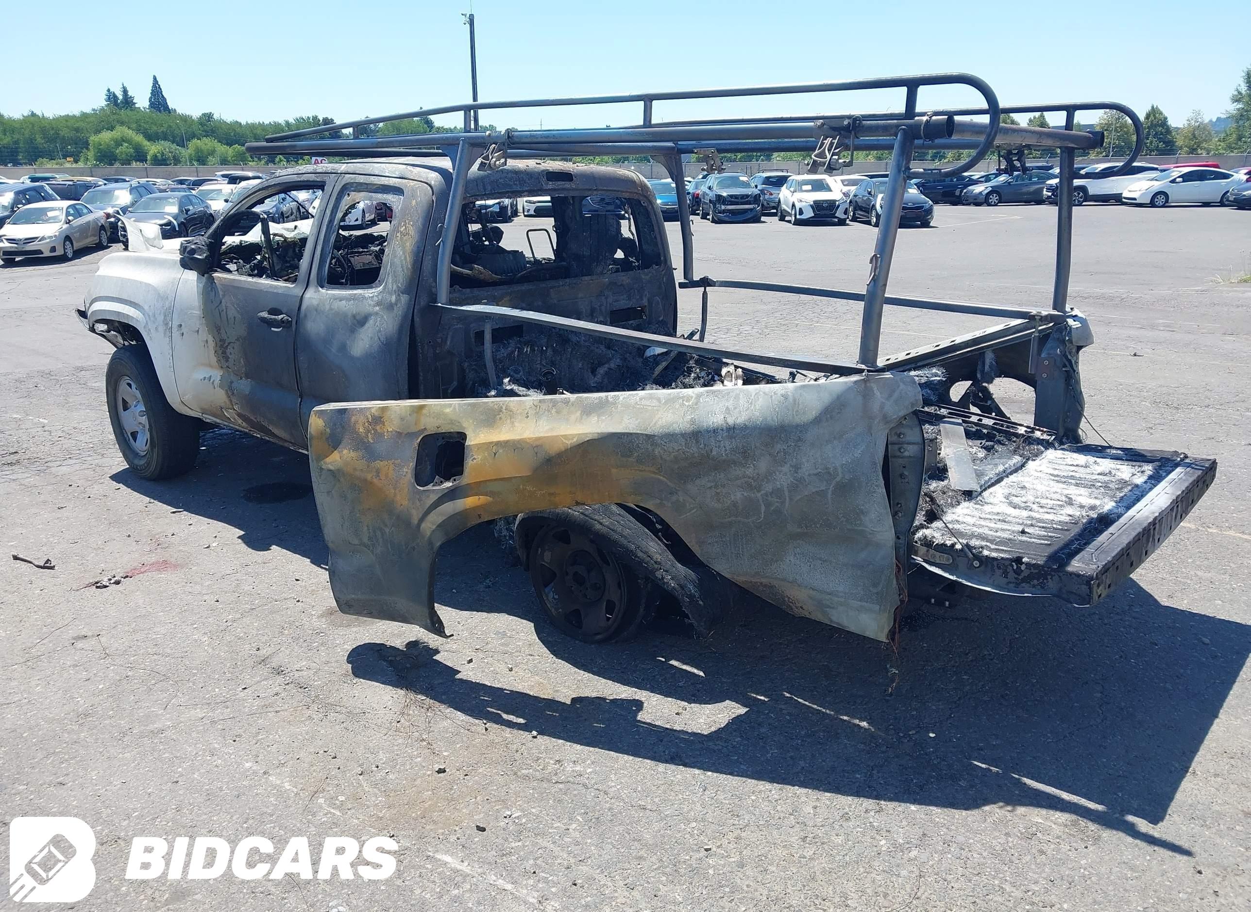 2019 Toyota Tacoma, SR