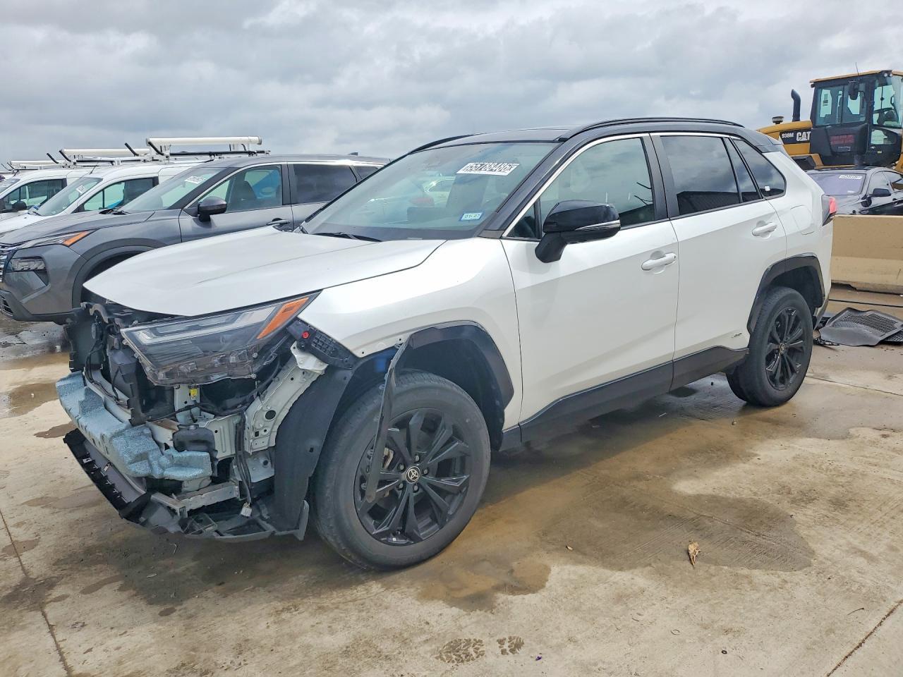 2024 Toyota RAV4, Xse