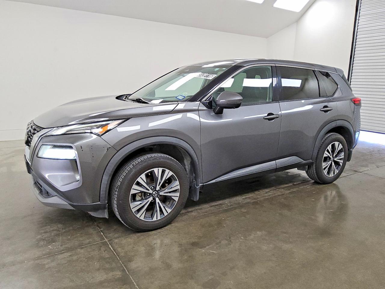 2021 Nissan Rogue, SV