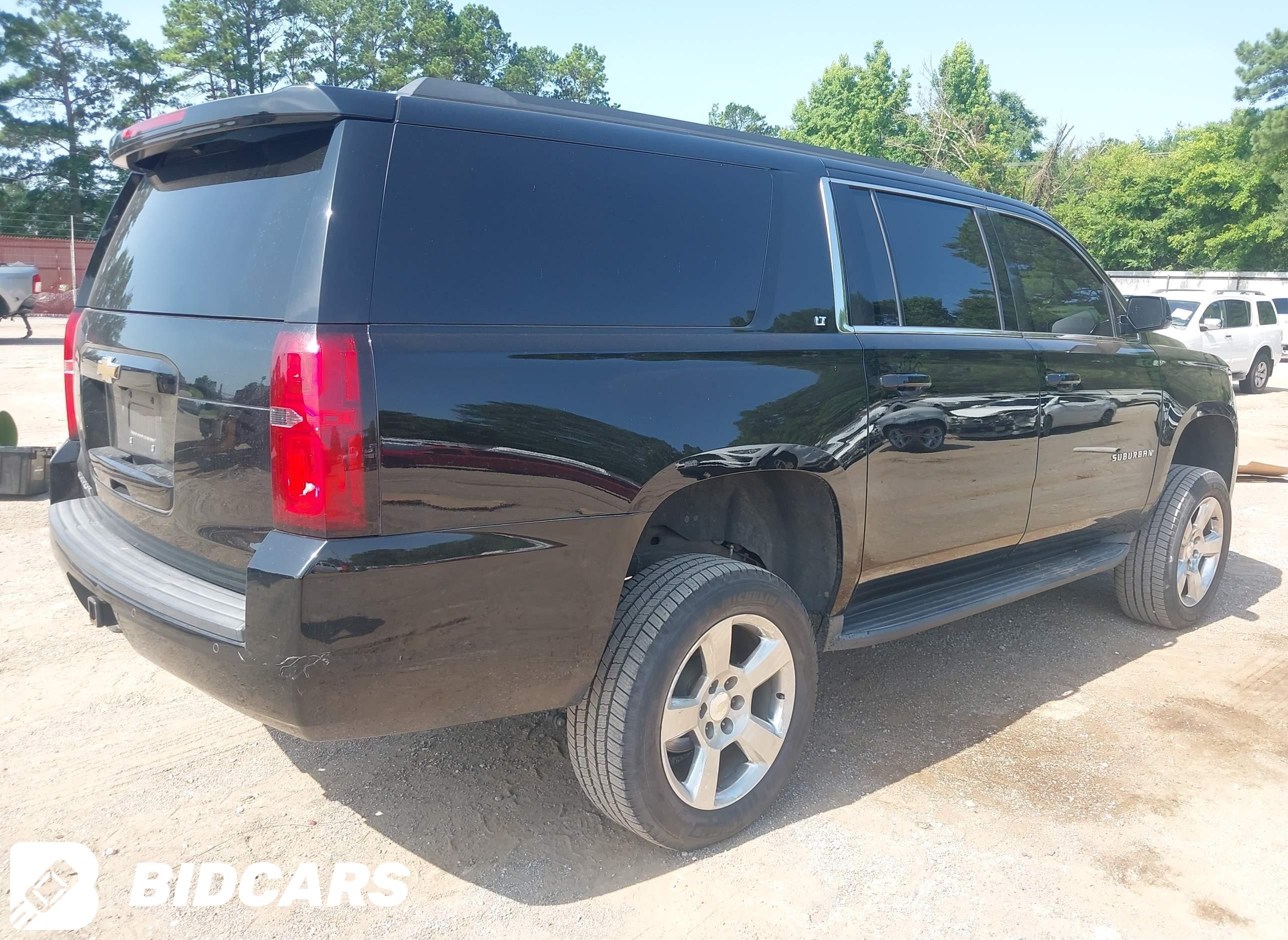 2016 Chevrolet Suburban, LT