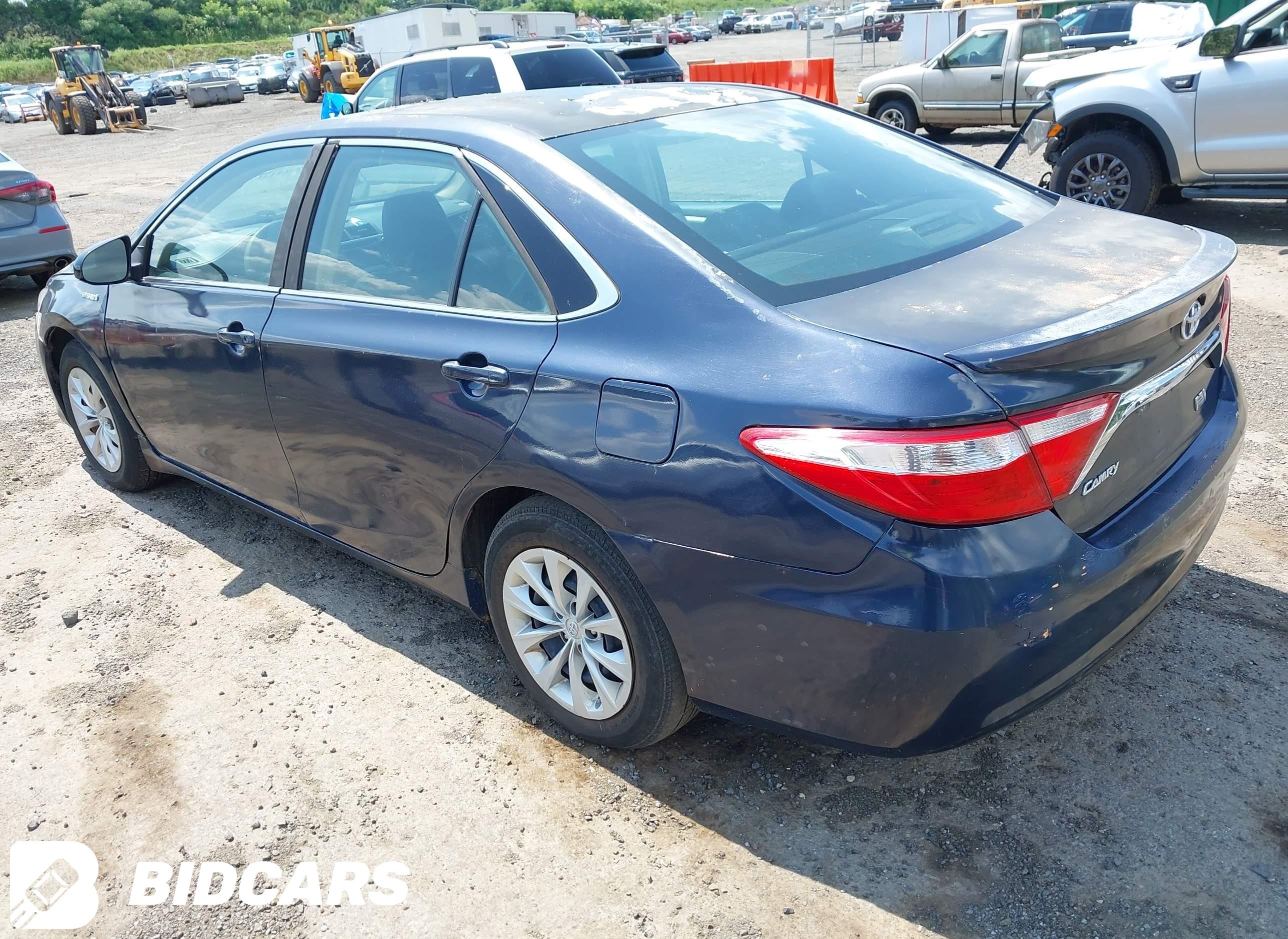 2015 Toyota Camry, Hybrid LE