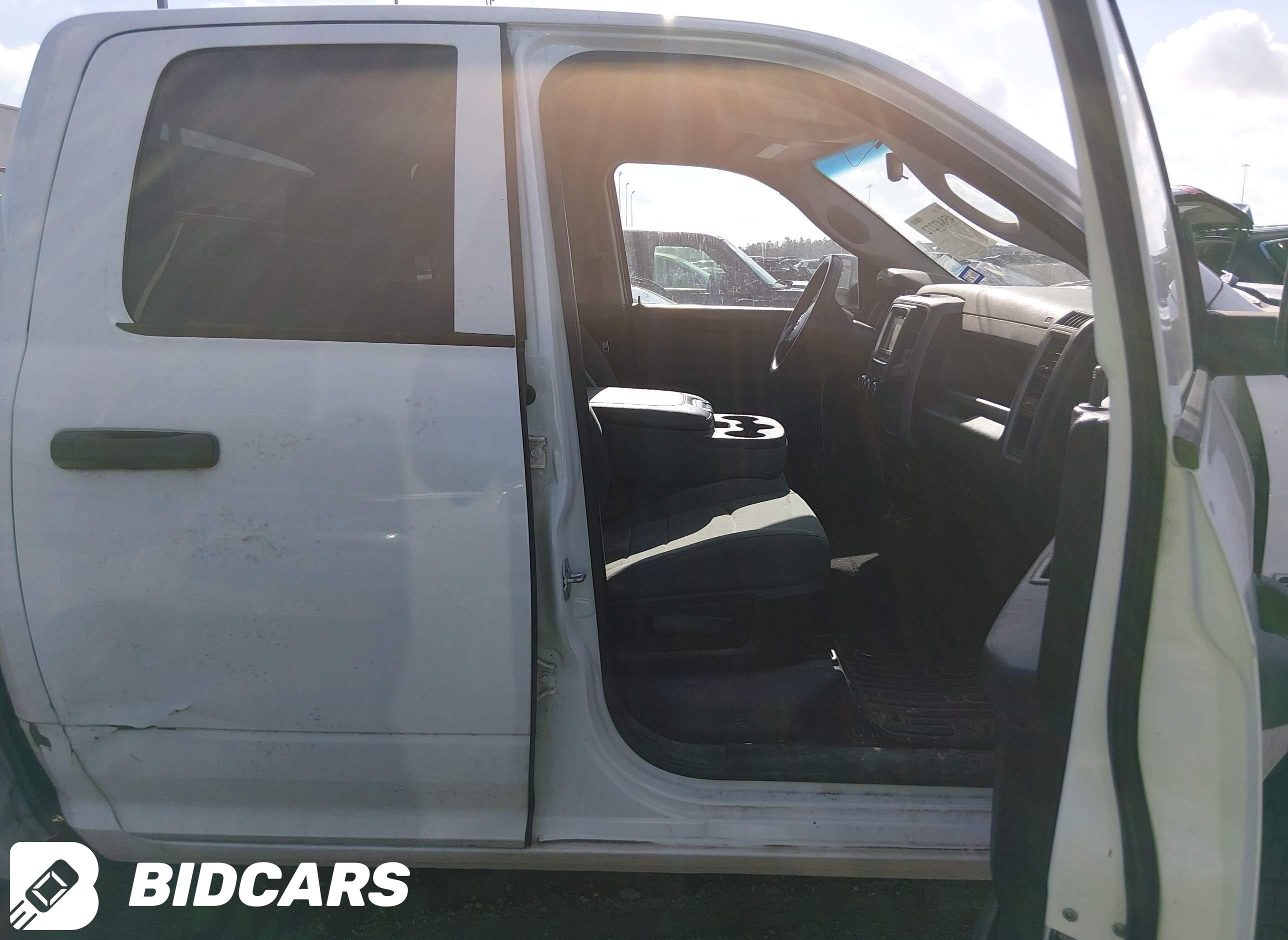 2016 RAM 1500, Tradesman
