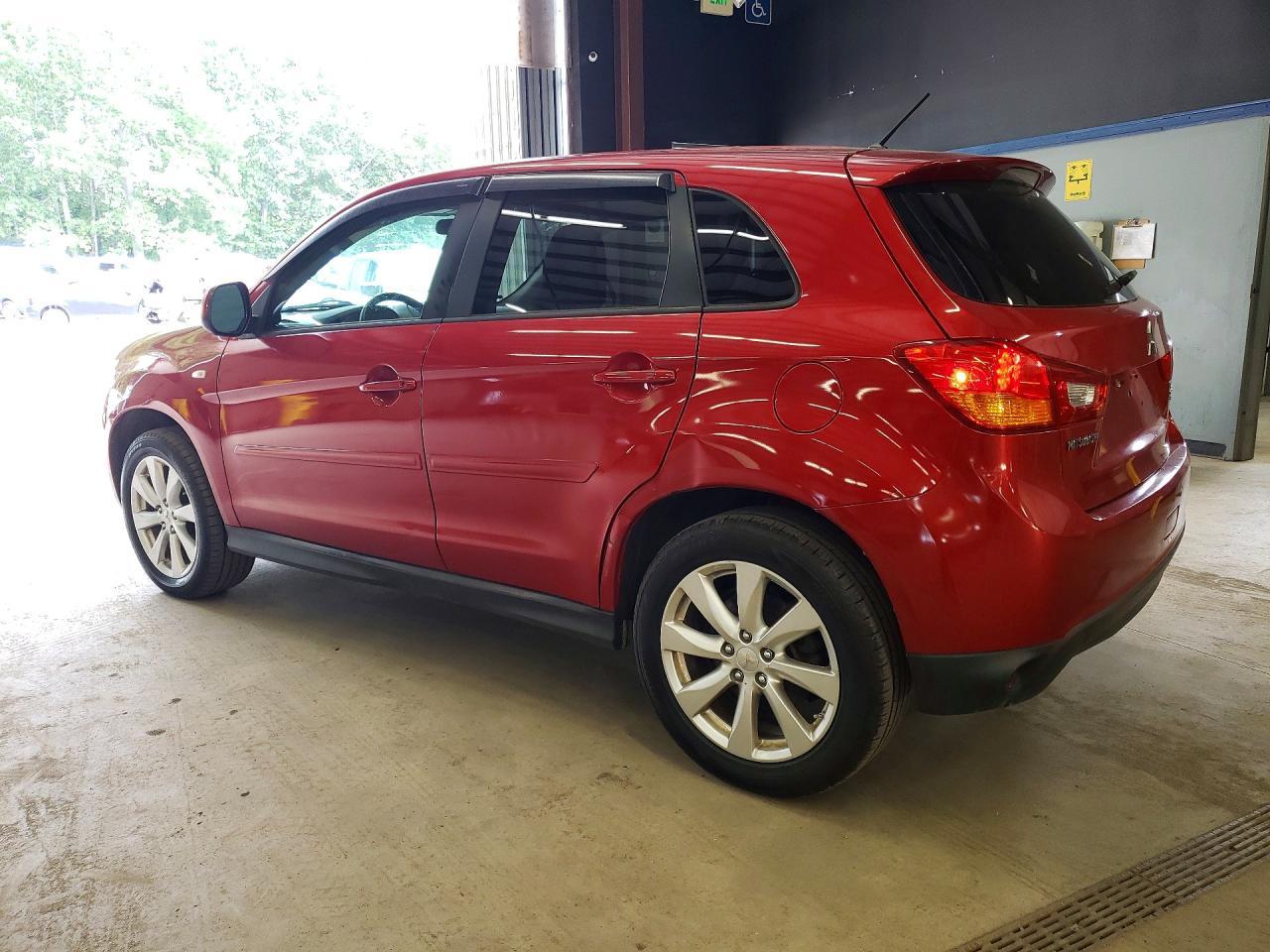 2015 Mitsubishi Outlander, ES