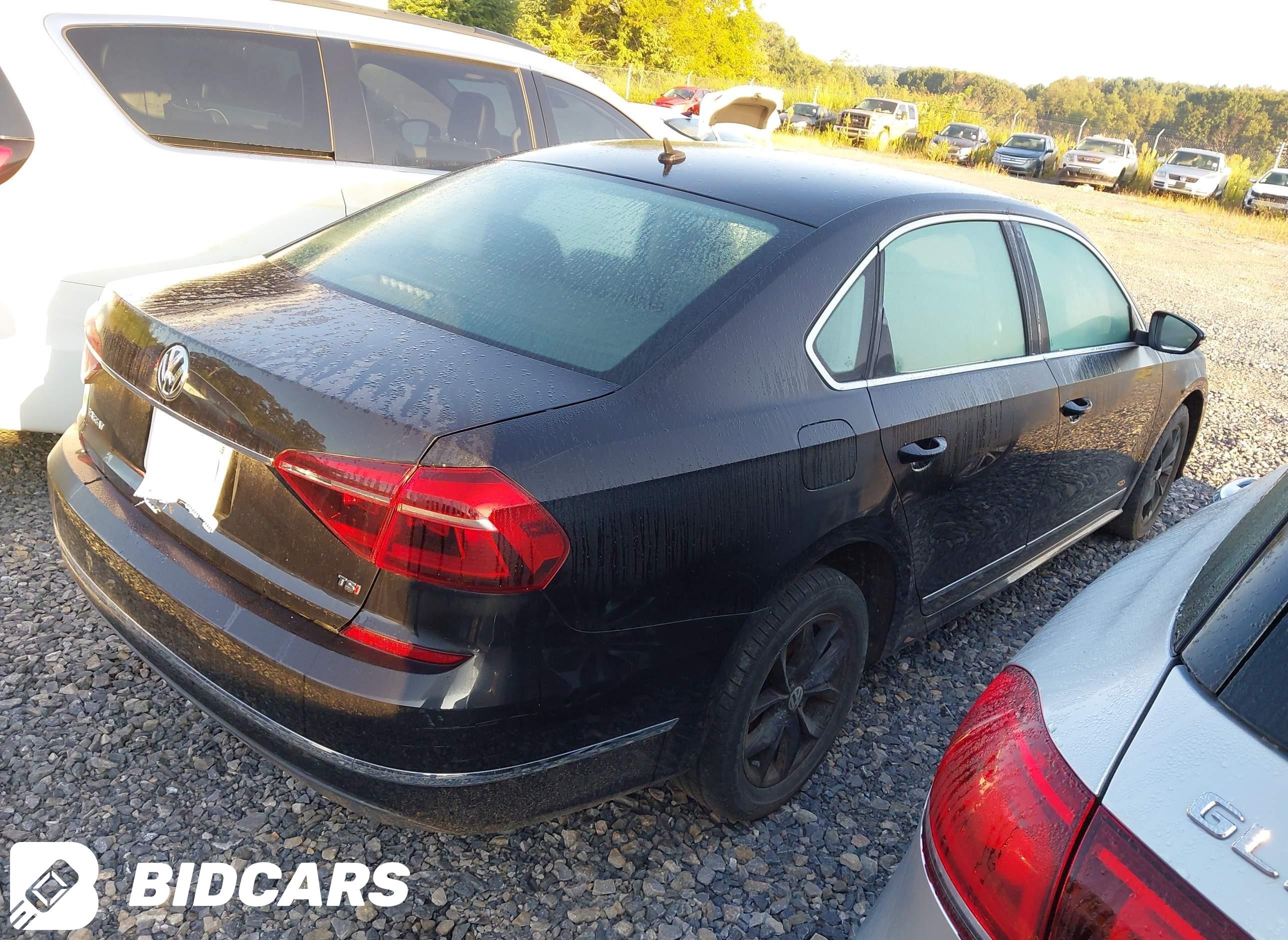 2017 Volkswagen Passat, 1.8T S