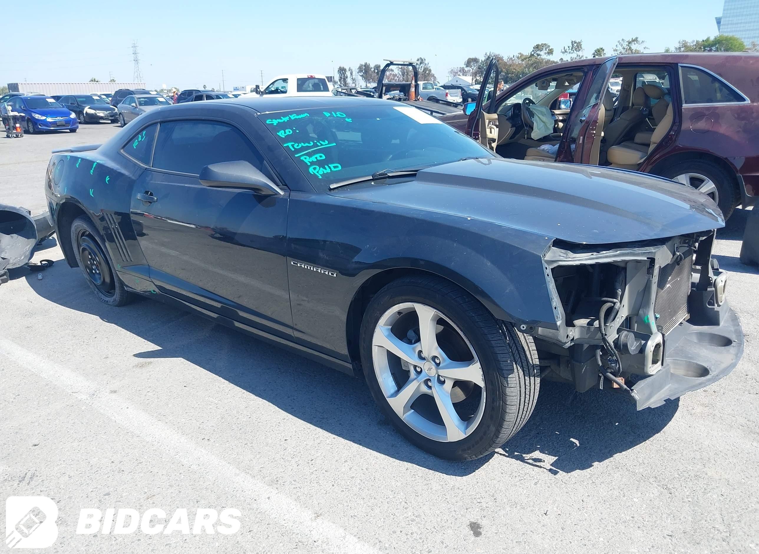 2015 Chevrolet Camaro, 1LT