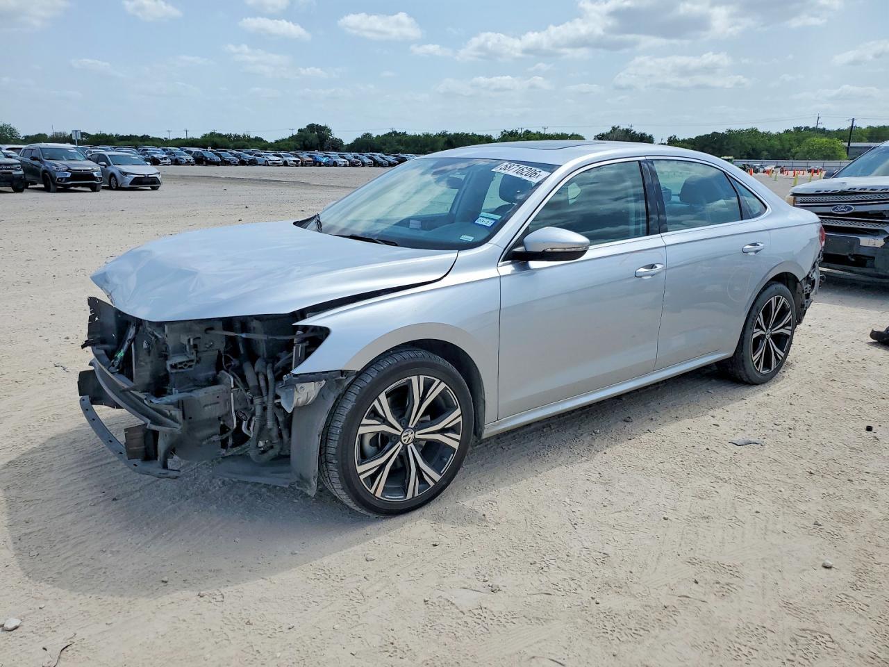 2021 Volkswagen Passat, SE