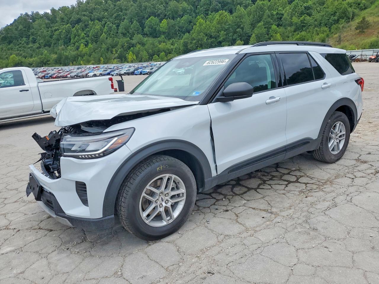 2026 Ford Explorer, Active