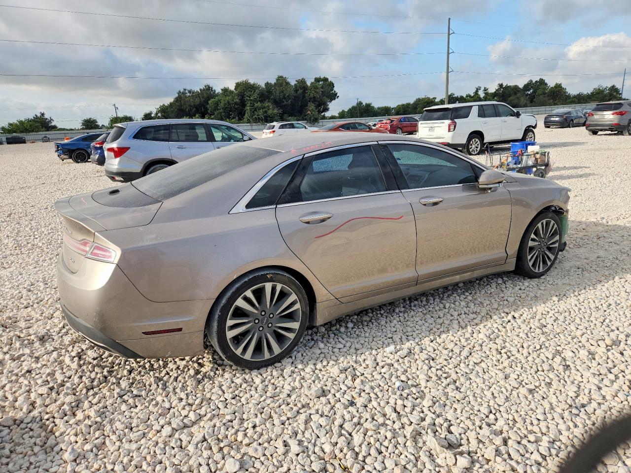 2018 Lincoln MKZ, Select