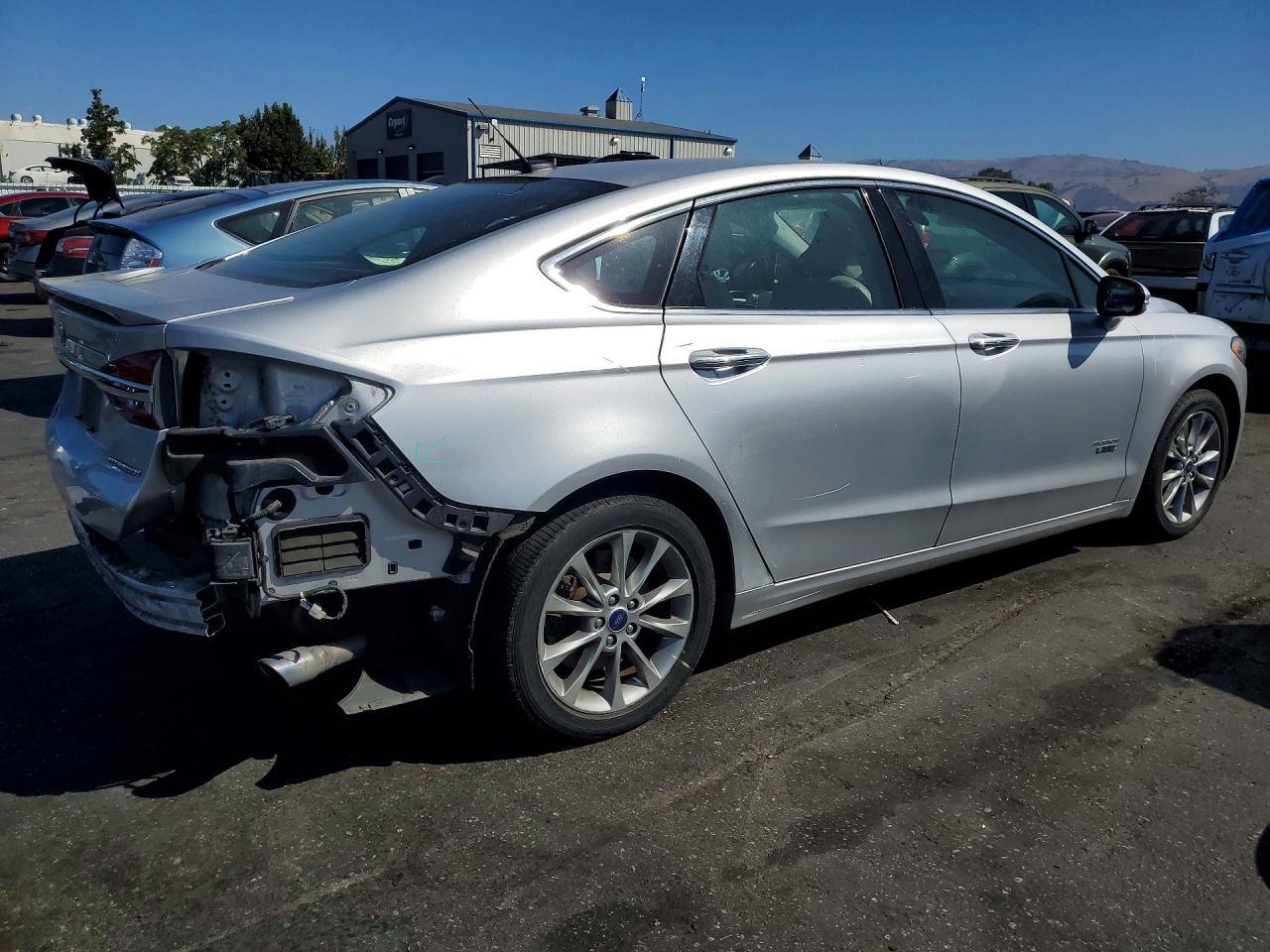 2017 Ford Fusion, Titanium Phev