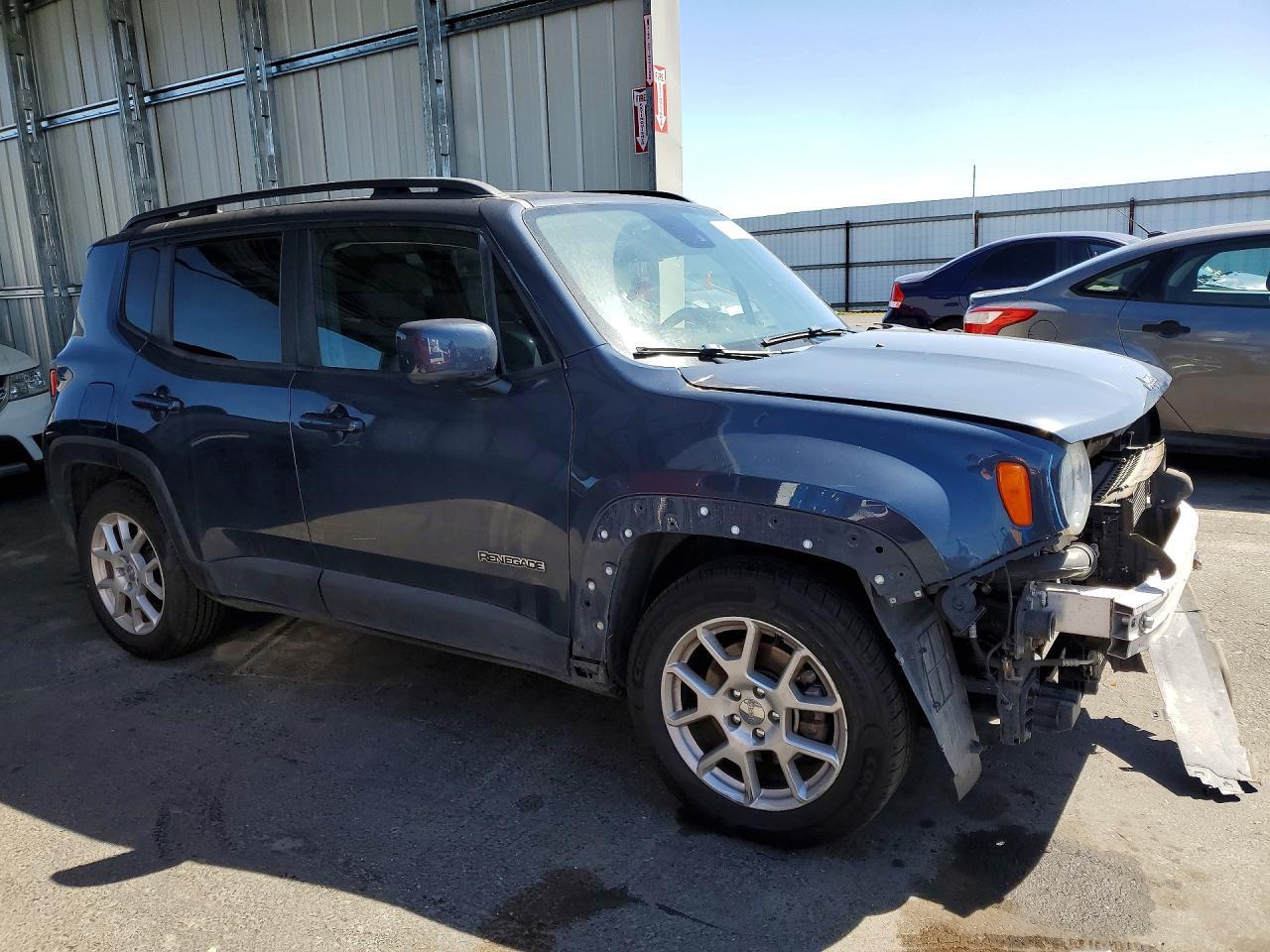 2021 Jeep Renegade, Latitude