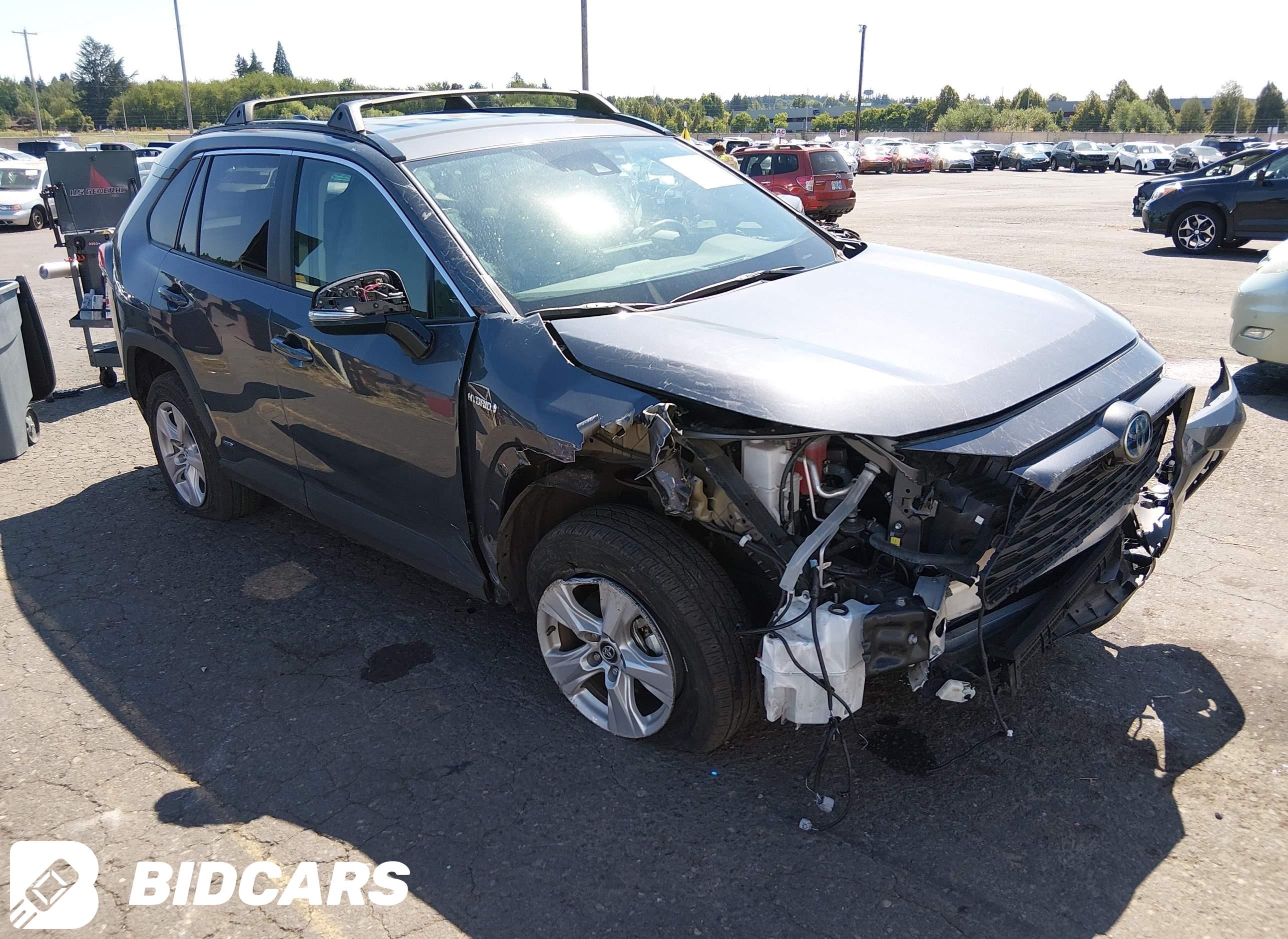 2021 Toyota RAV4, Hybrid Xle