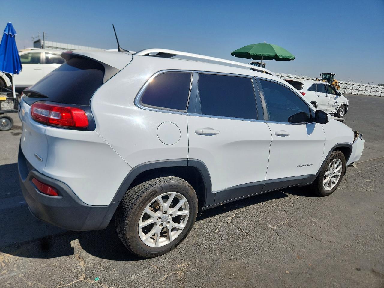 2018 Jeep Cherokee, Latitude