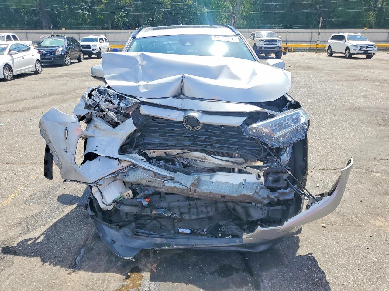 2019 Toyota RAV4, Xle Premium