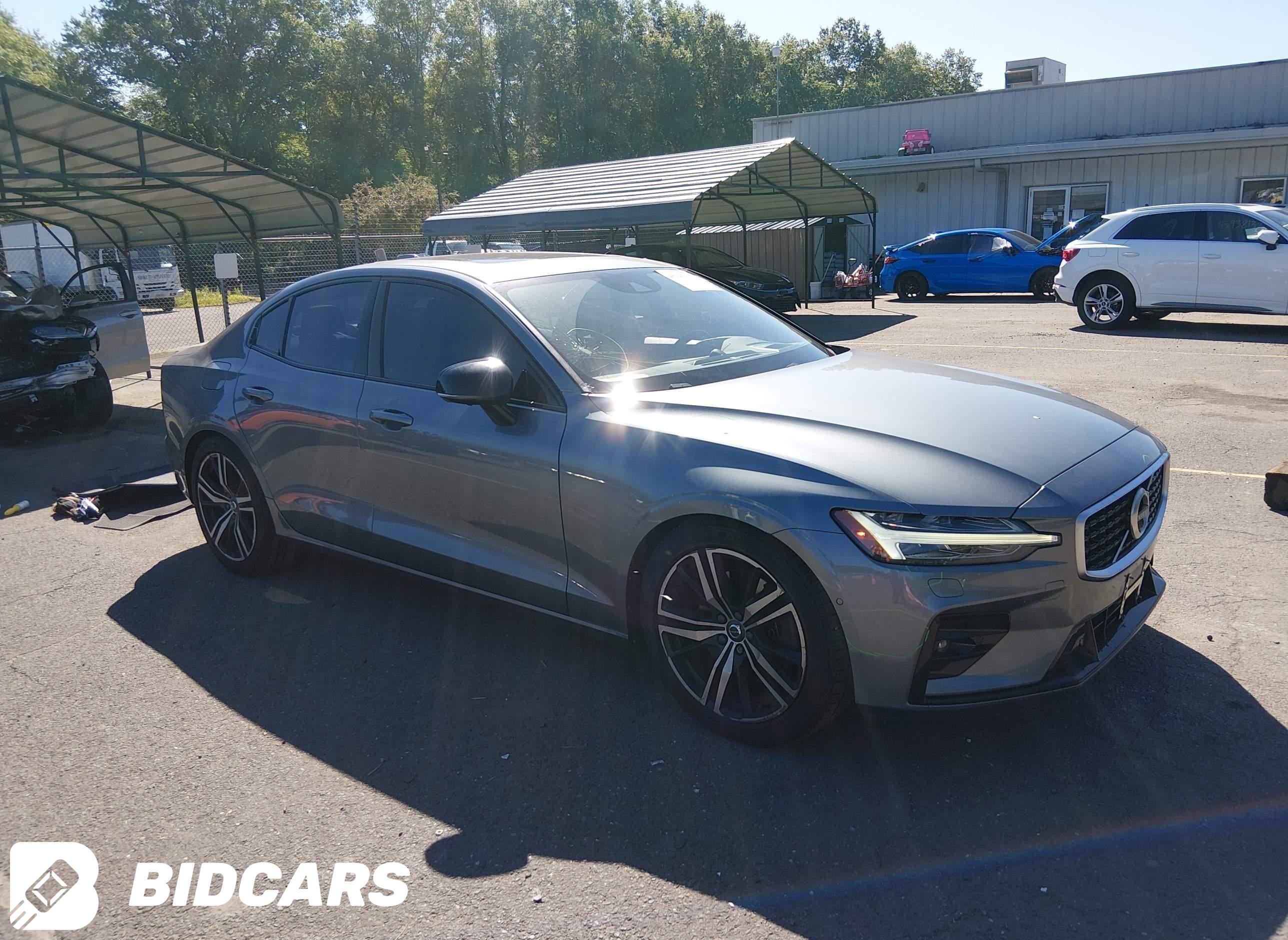 2019 Volvo S60, T6 R-Design