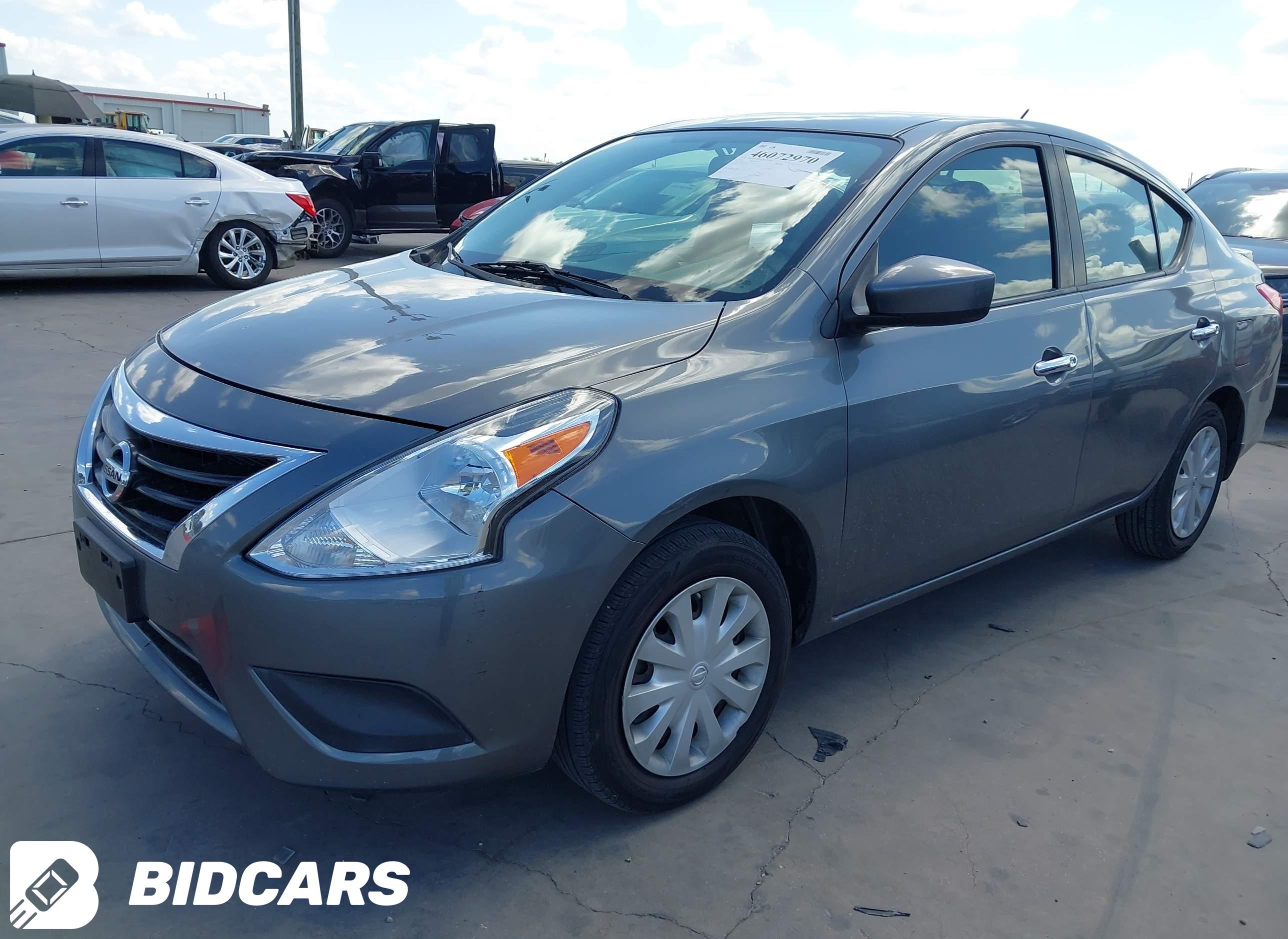 2016 Nissan Versa, 1.6 SV