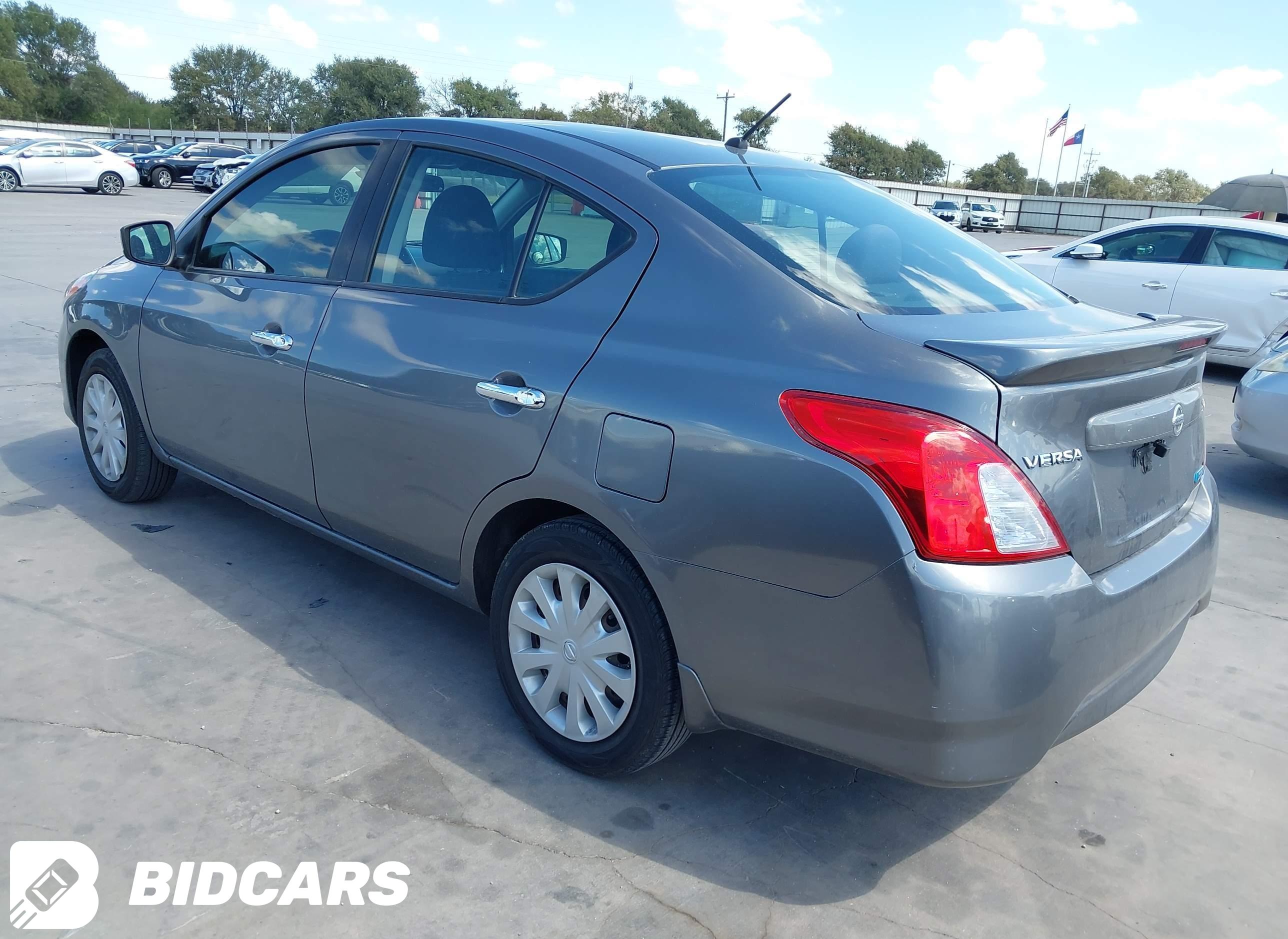 2016 Nissan Versa, 1.6 SV