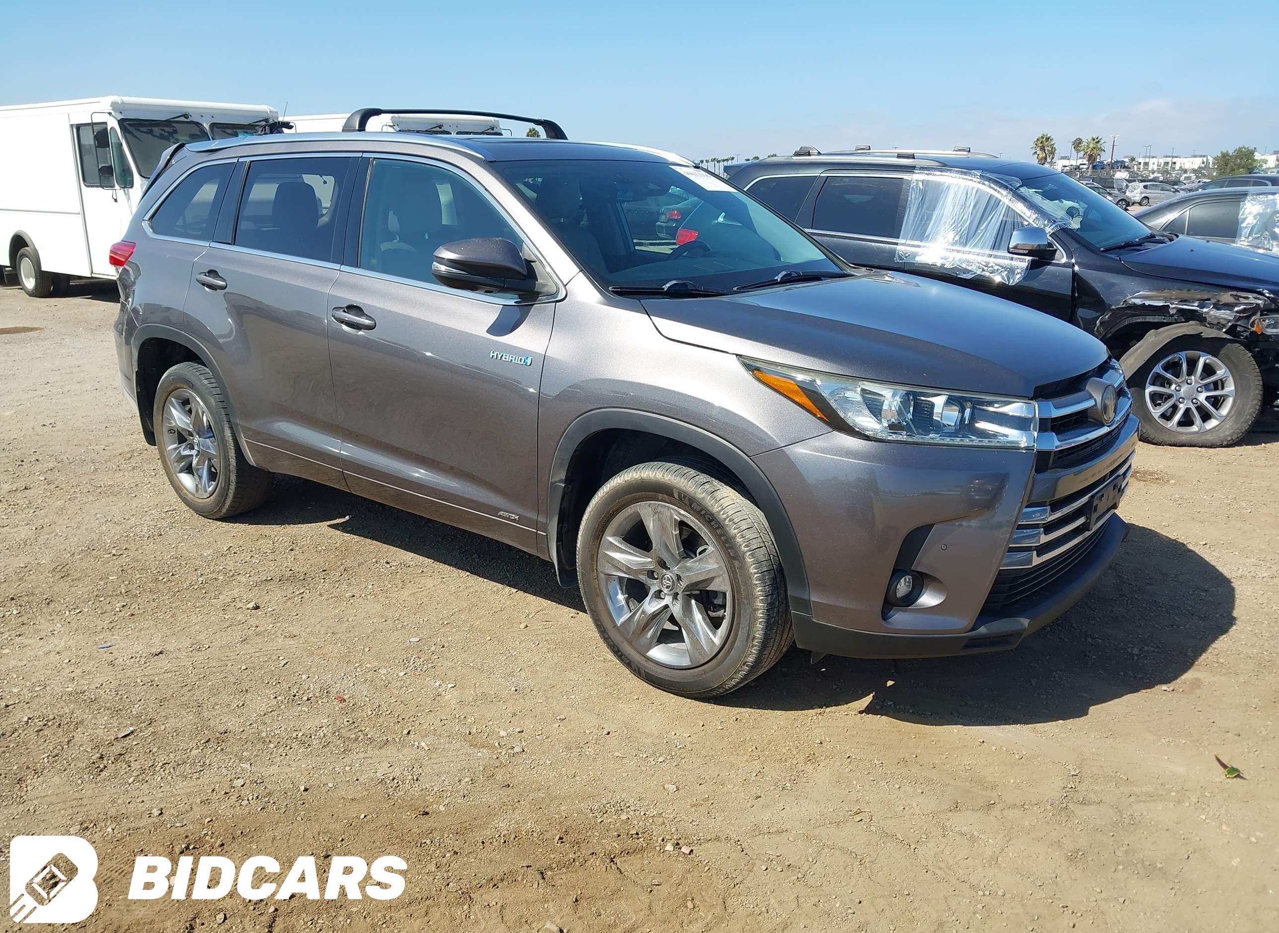 2019 Toyota Highlander, Hybri...