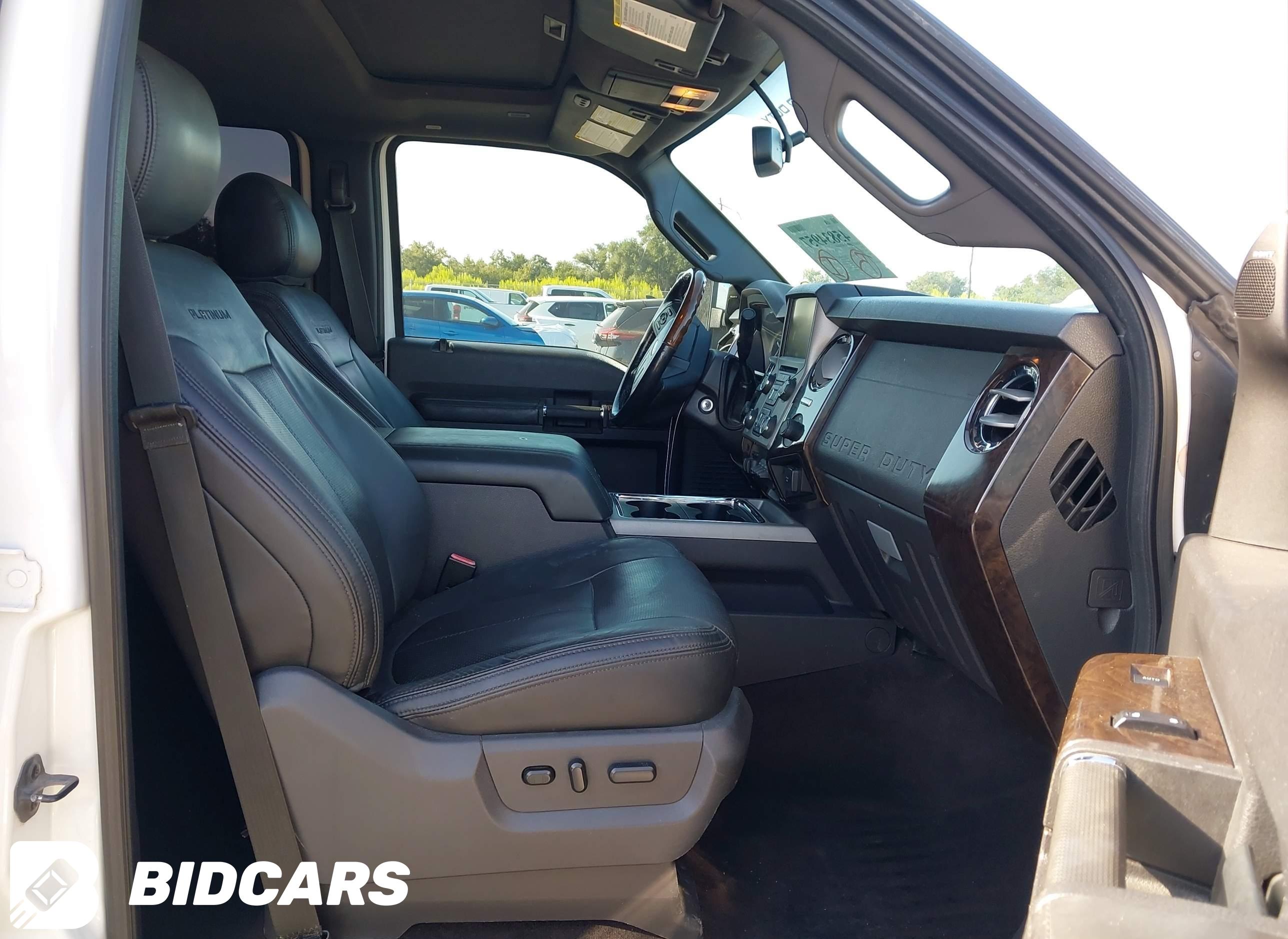 2015 Ford F-250, Lariat