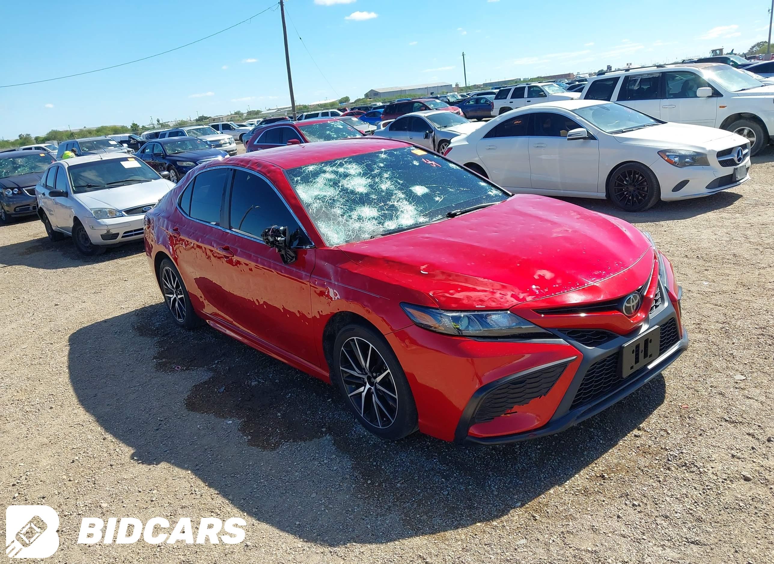 2024 Toyota Camry, SE