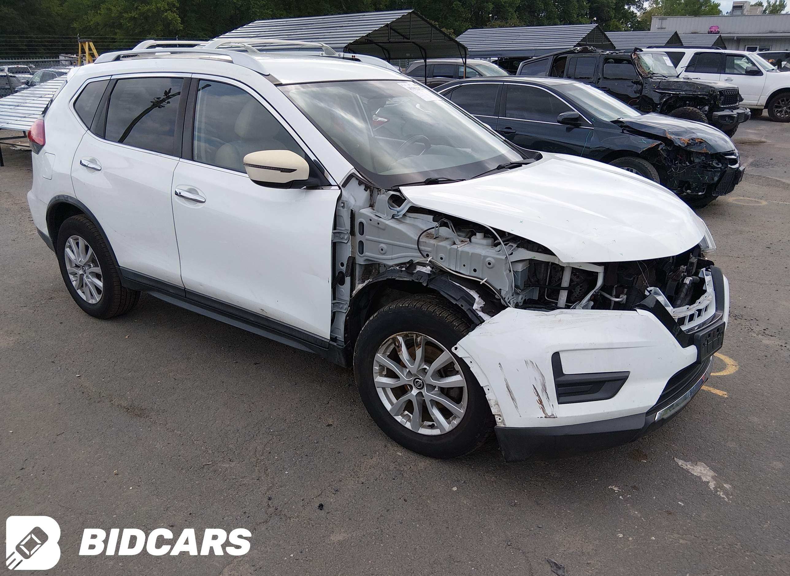 2017 Nissan Rogue, SV