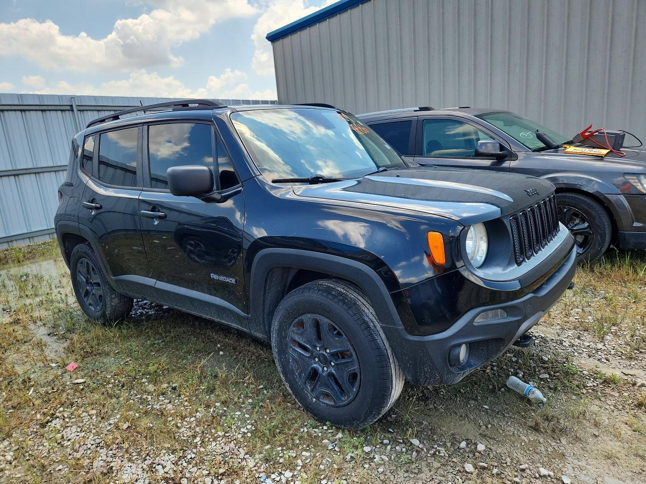 2018 Jeep Renegade, Sport