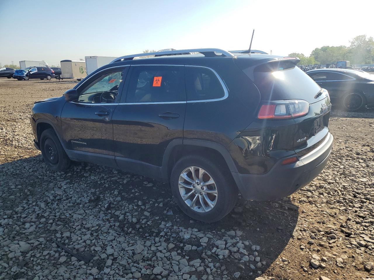 2019 Jeep Cherokee, Latitude