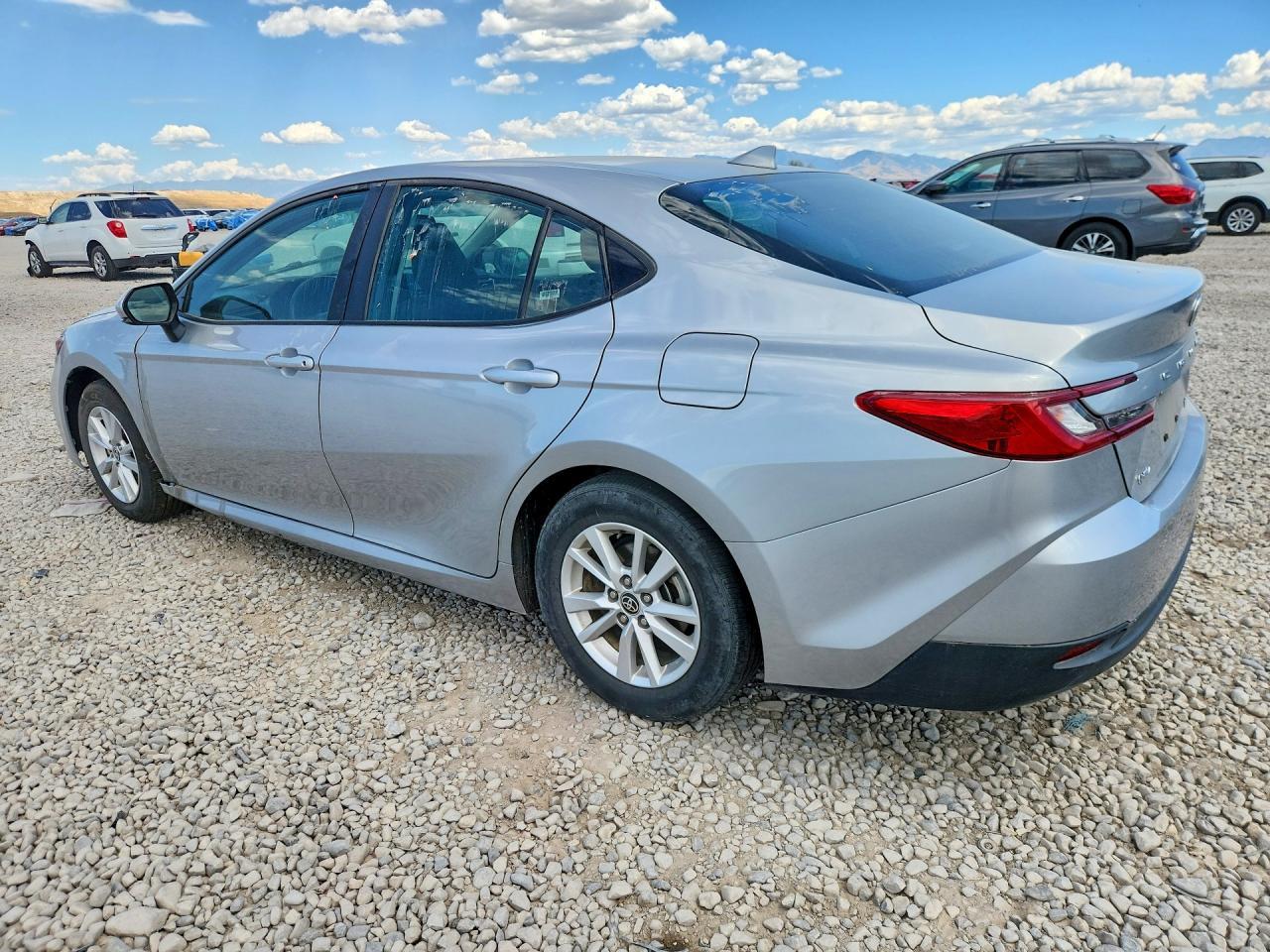 2025 Toyota Camry, LE