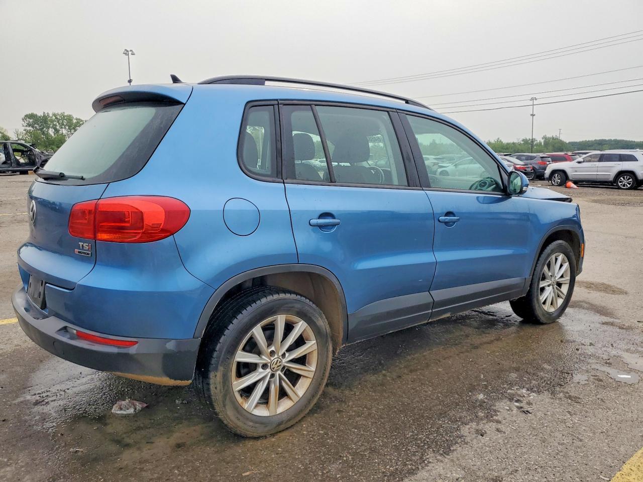 2017 Volkswagen Tiguan, S