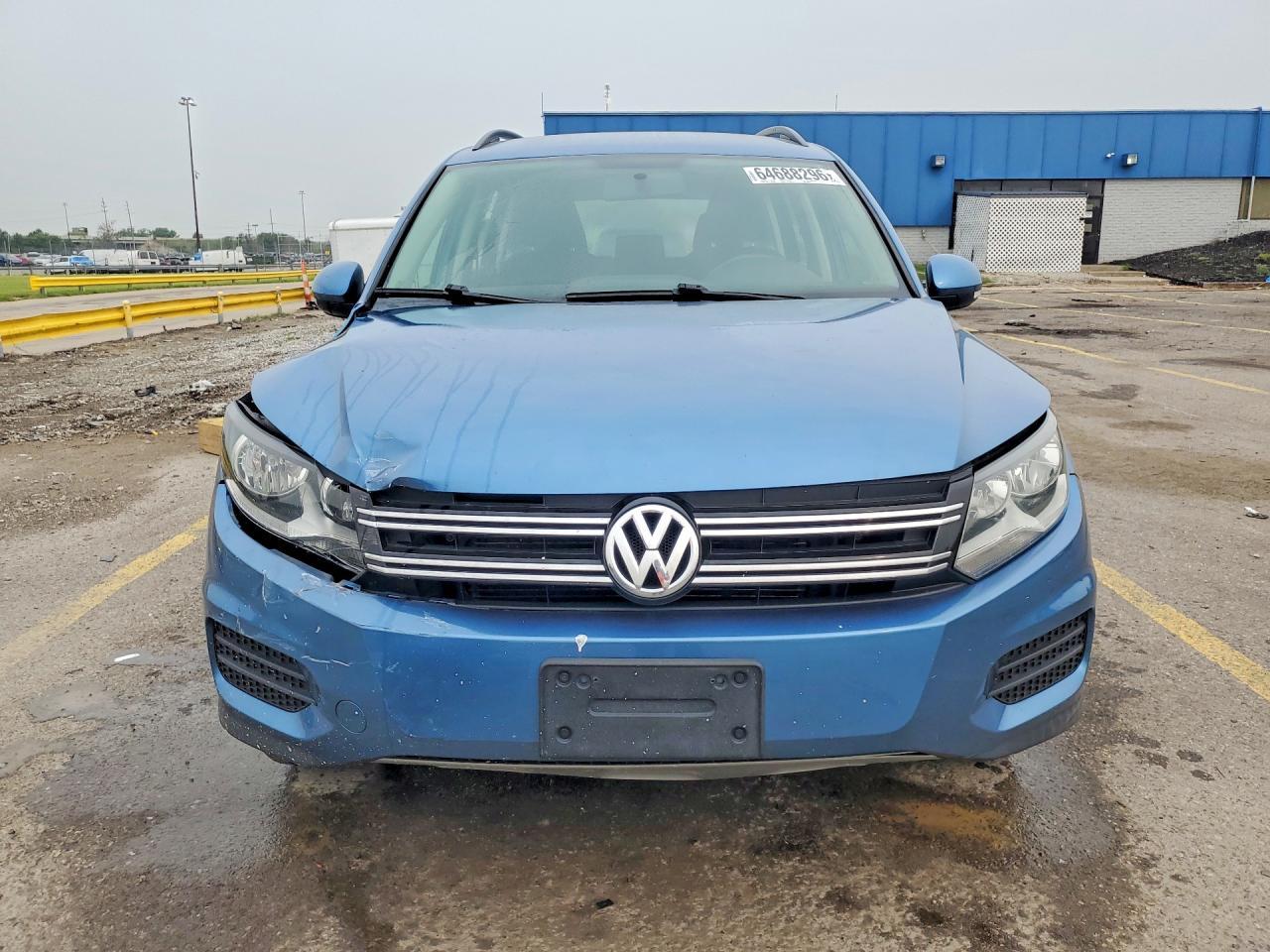 2017 Volkswagen Tiguan, S
