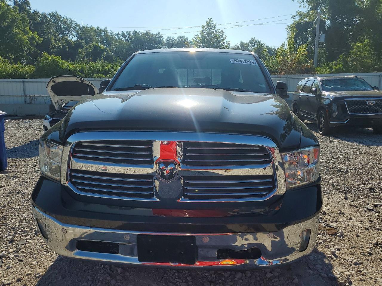 2017 RAM 1500, Slt